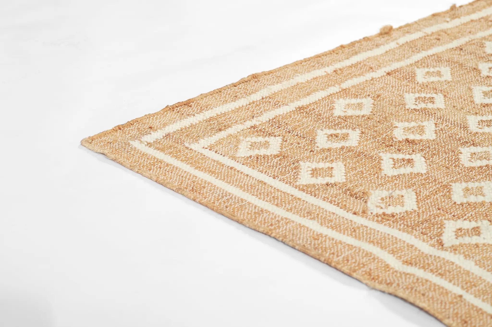 Orchard ORC-6 (Tiny Diamond) Natural Area Rug by Erin Gates by Momeni