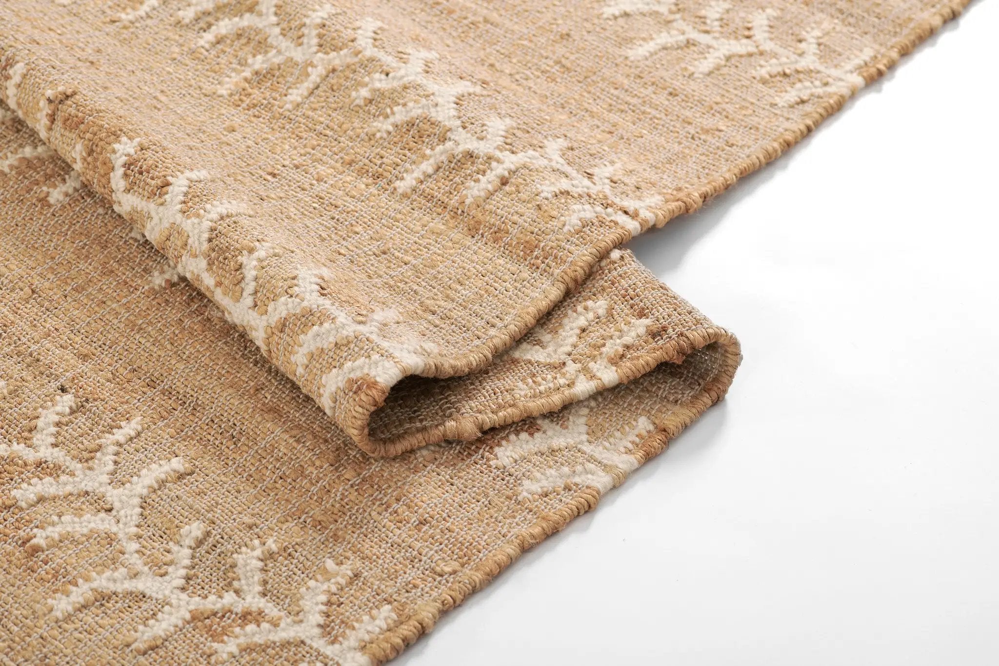 Orchard ORC-8 (Wave) Ivory Area Rug by Erin Gates by Momeni