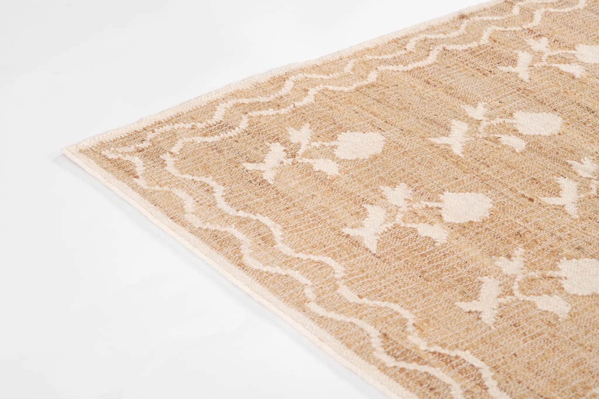 Orchard ORC-9 (Bloom) Ivory Area Rug by Erin Gates by Momeni