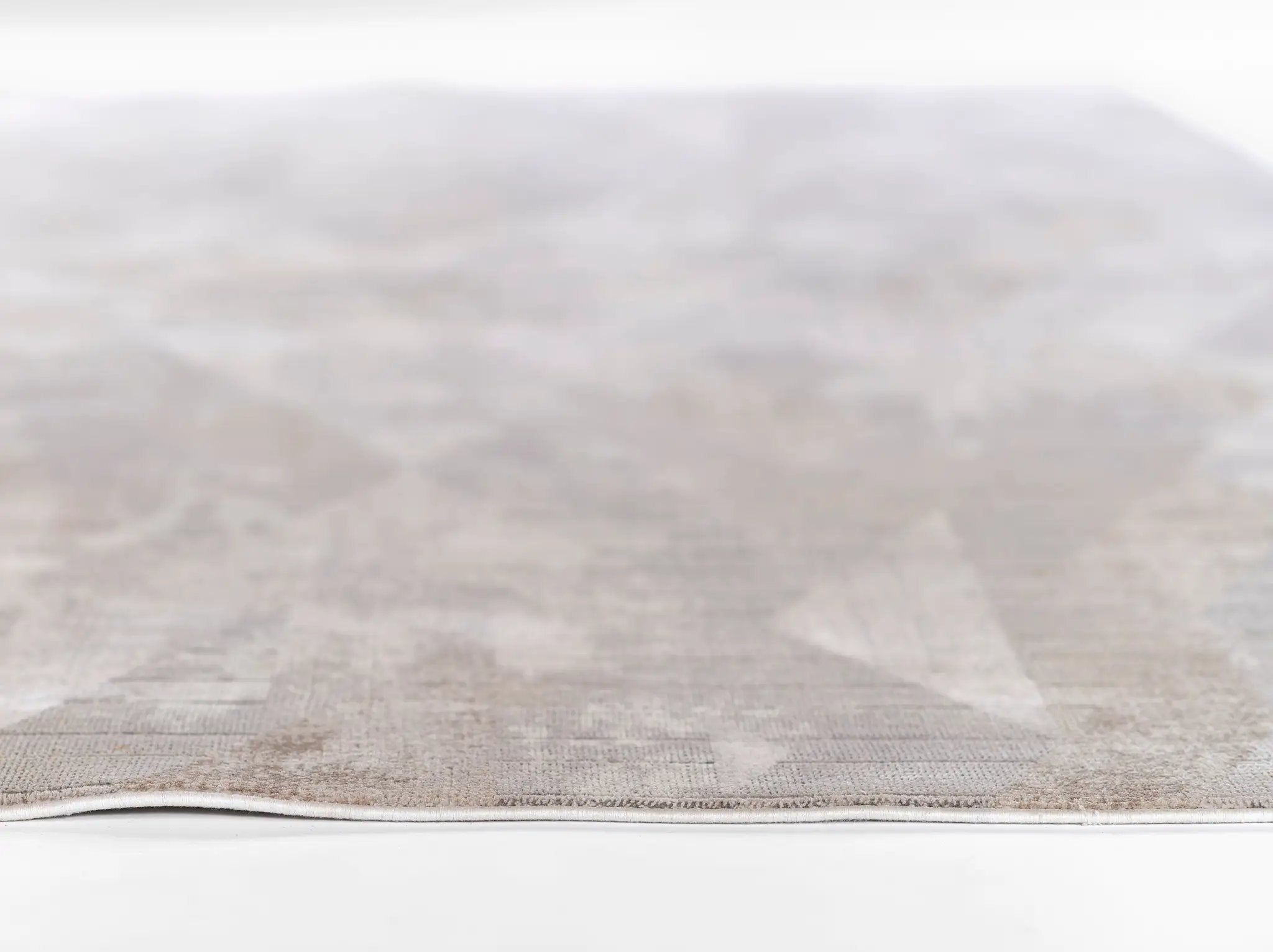 Paxton PXT-1 Gray Area Rug by Momeni