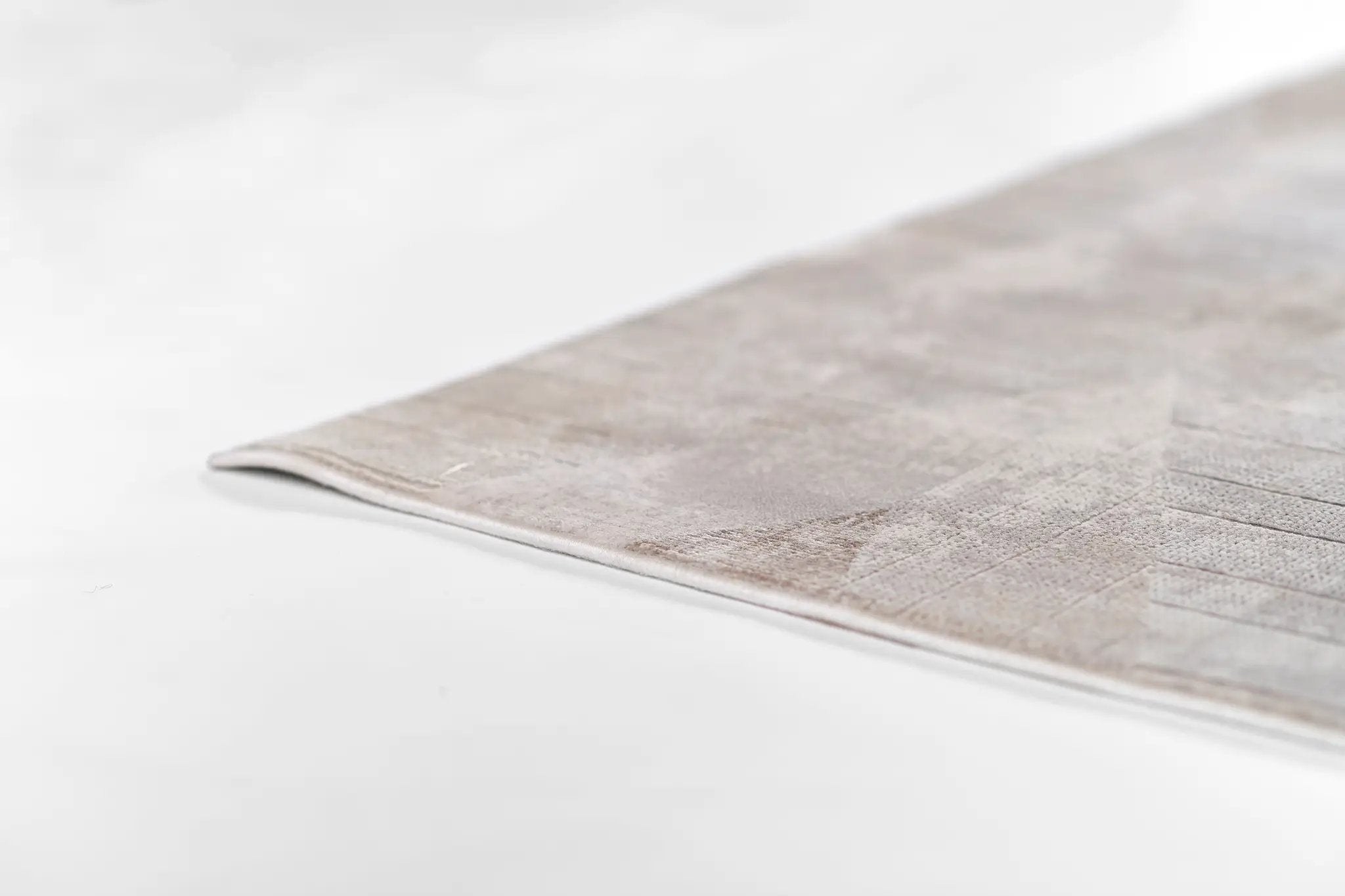 Paxton PXT-1 Gray Area Rug by Momeni