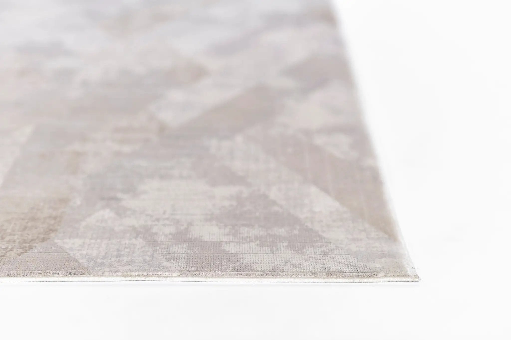 Paxton PXT-1 Gray Area Rug by Momeni