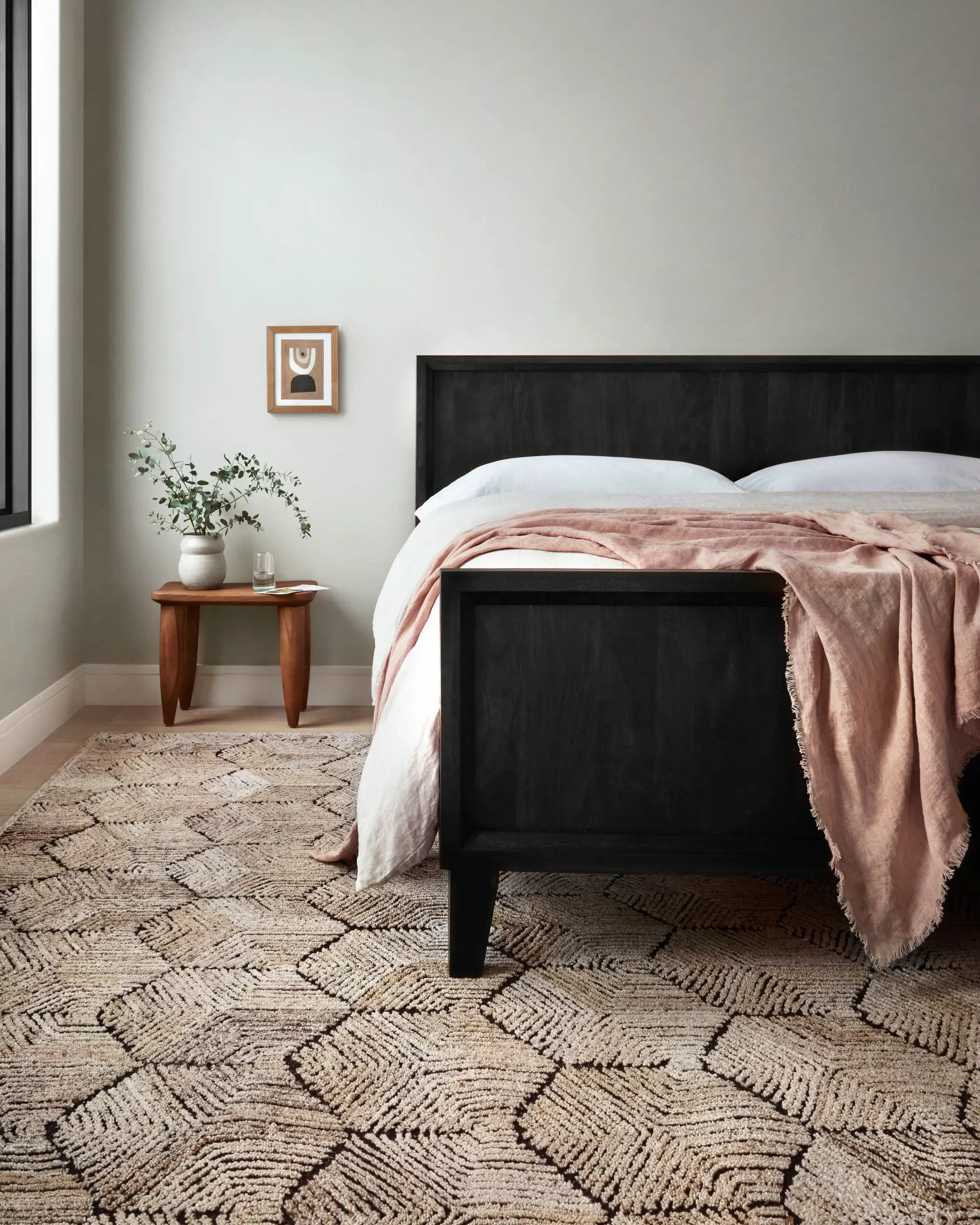 Prescott PRE-02 Beige Area Rug by Loloi