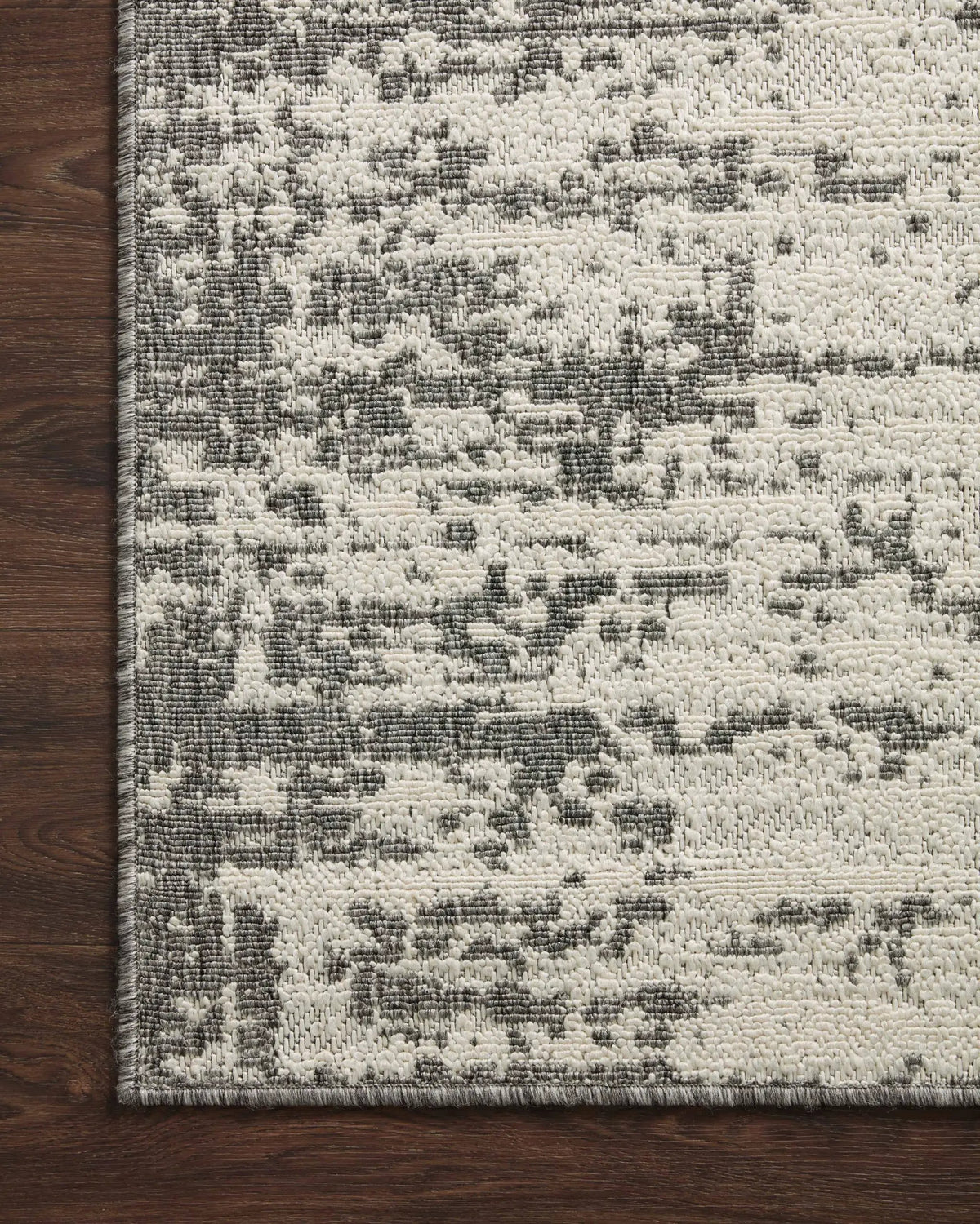 Rainier RAI-01 Ivory / Grey Area Rug by Loloi