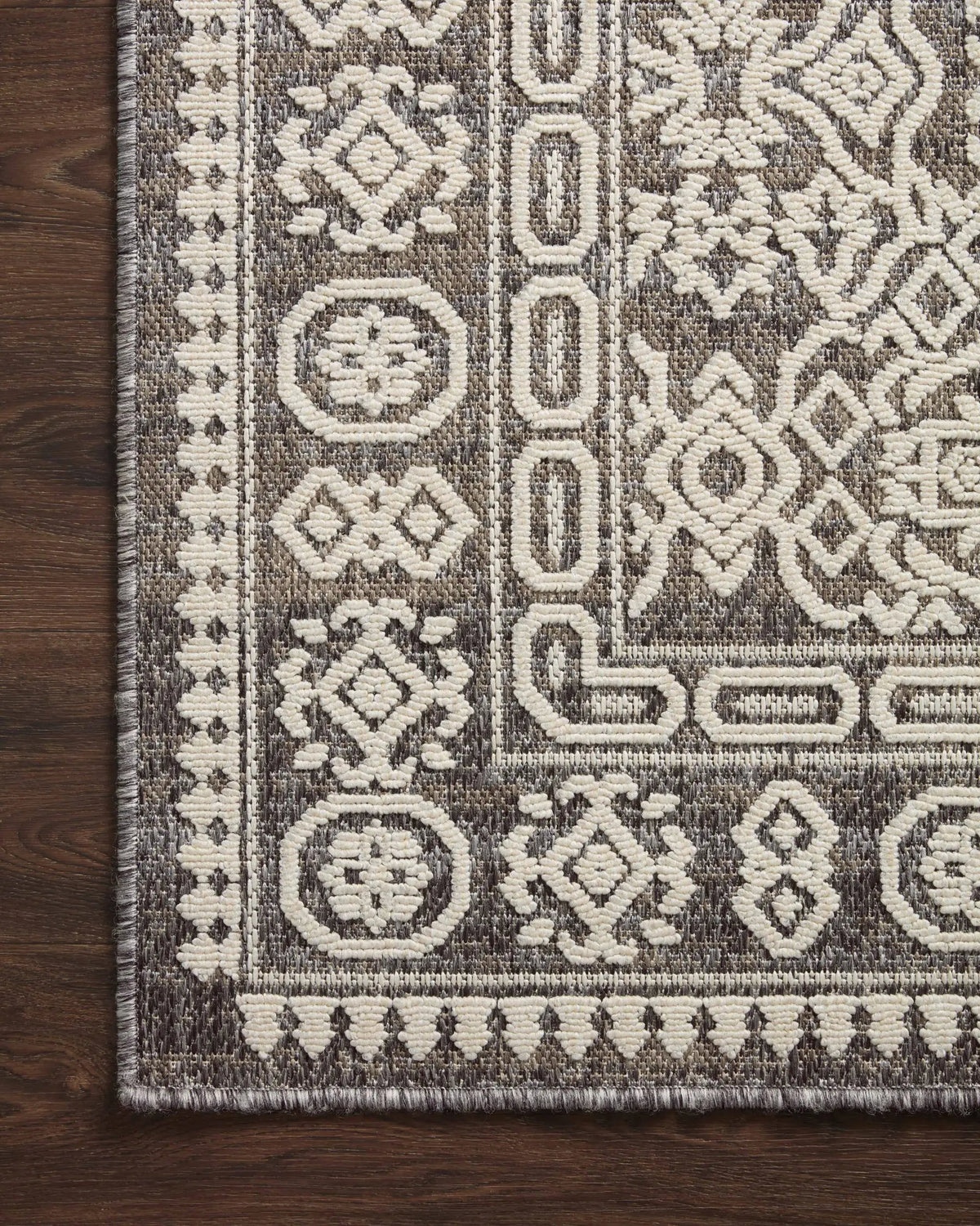Rainier RAI-02 Pebble / Ivory Area Rug by Loloi