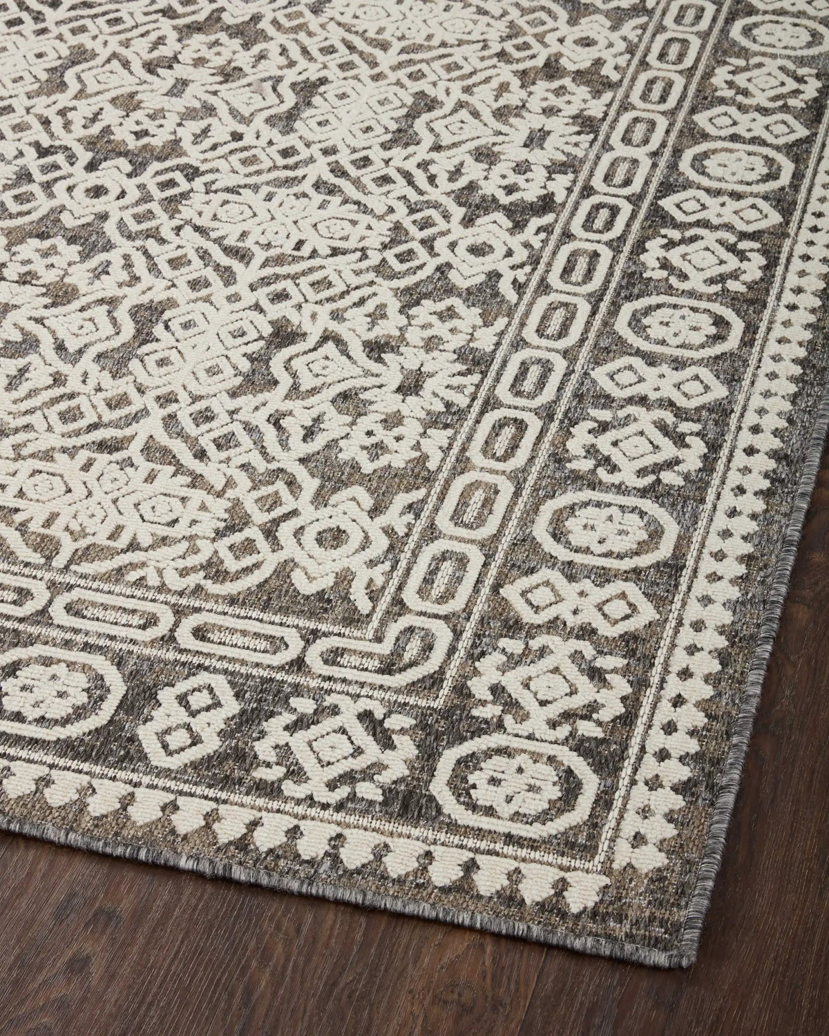 Rainier RAI-02 Pebble / Ivory Area Rug by Loloi