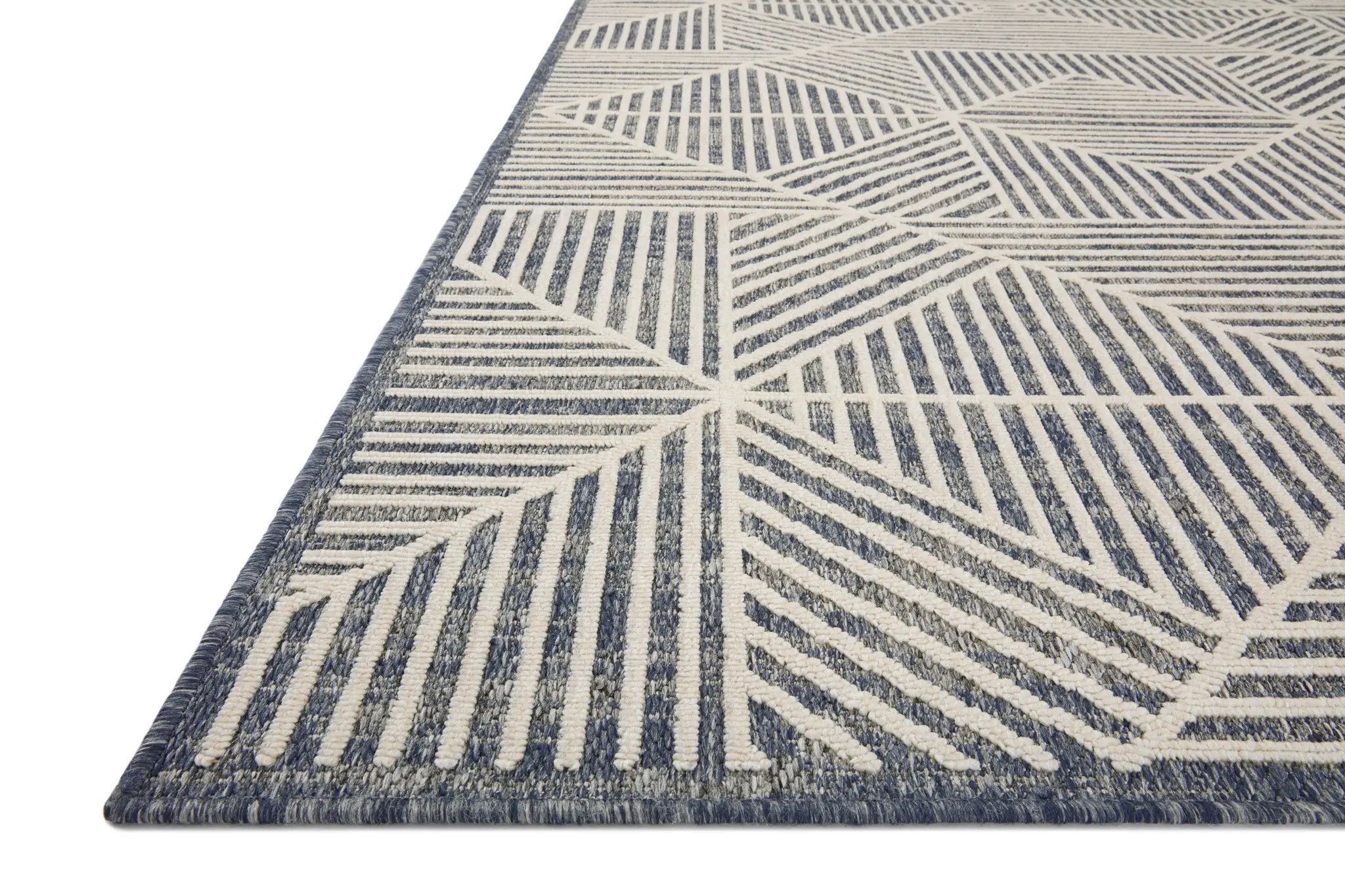 Rainier RAI-03 Denim / Ivory Area Rug by Loloi