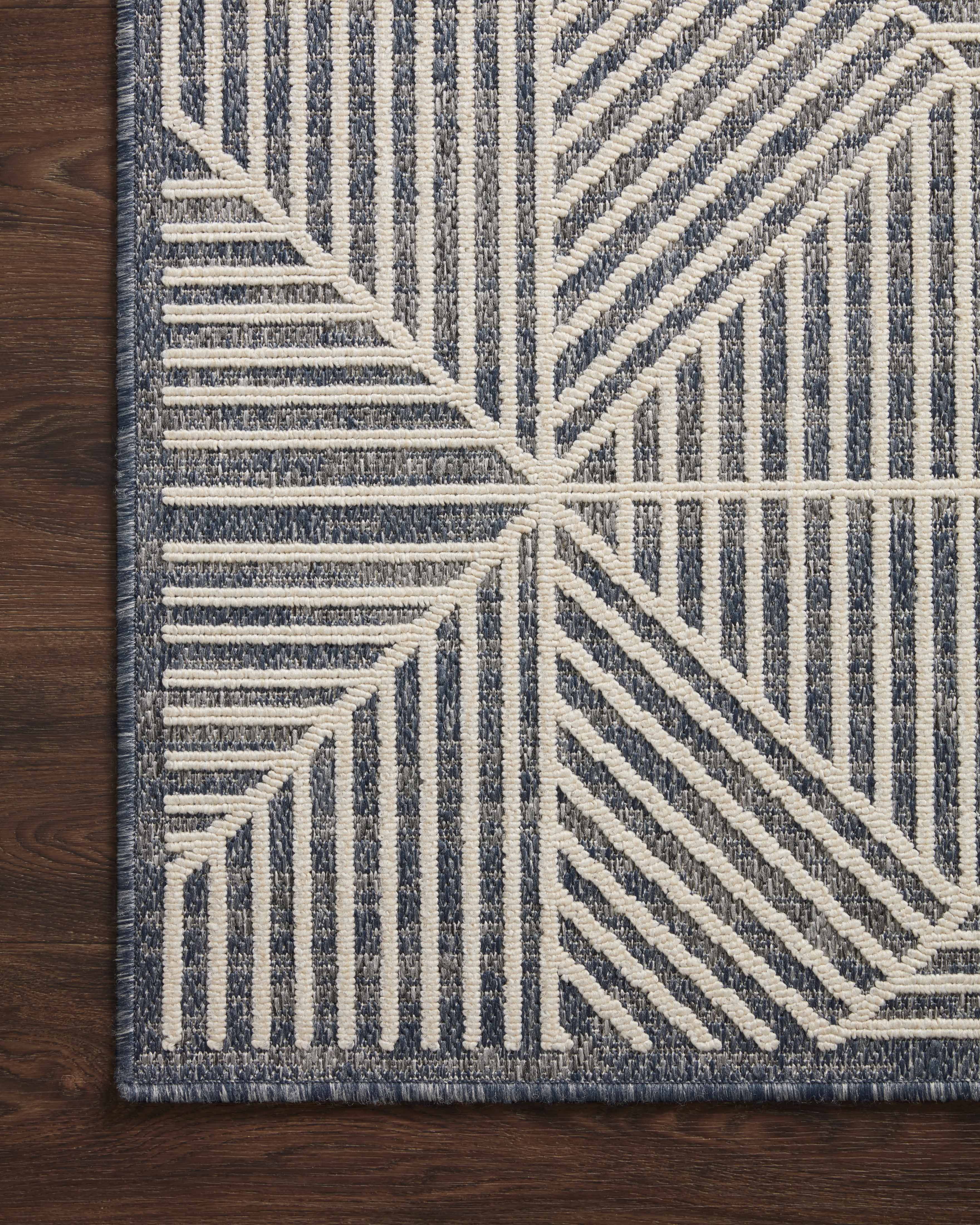  Rainier RAI-03 Denim and ivory contemporary patterned rug, power-loomed, weather-resistant for indoor or outdoor spaces