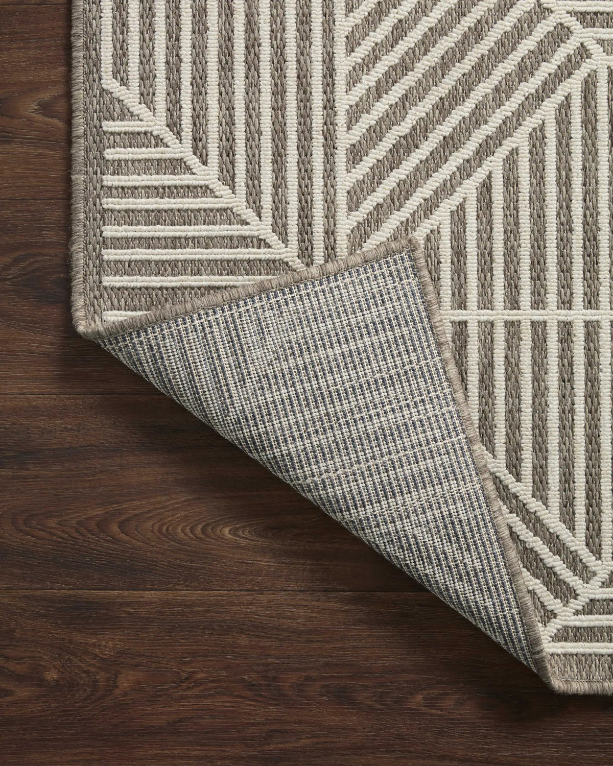 Rainier RAI-03 Natural / Ivory Area Rug by Loloi