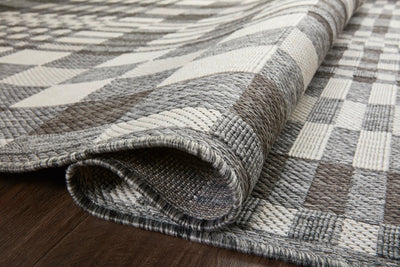 Rainier RAI-05 Denim / Ivory Area Rug by Loloi