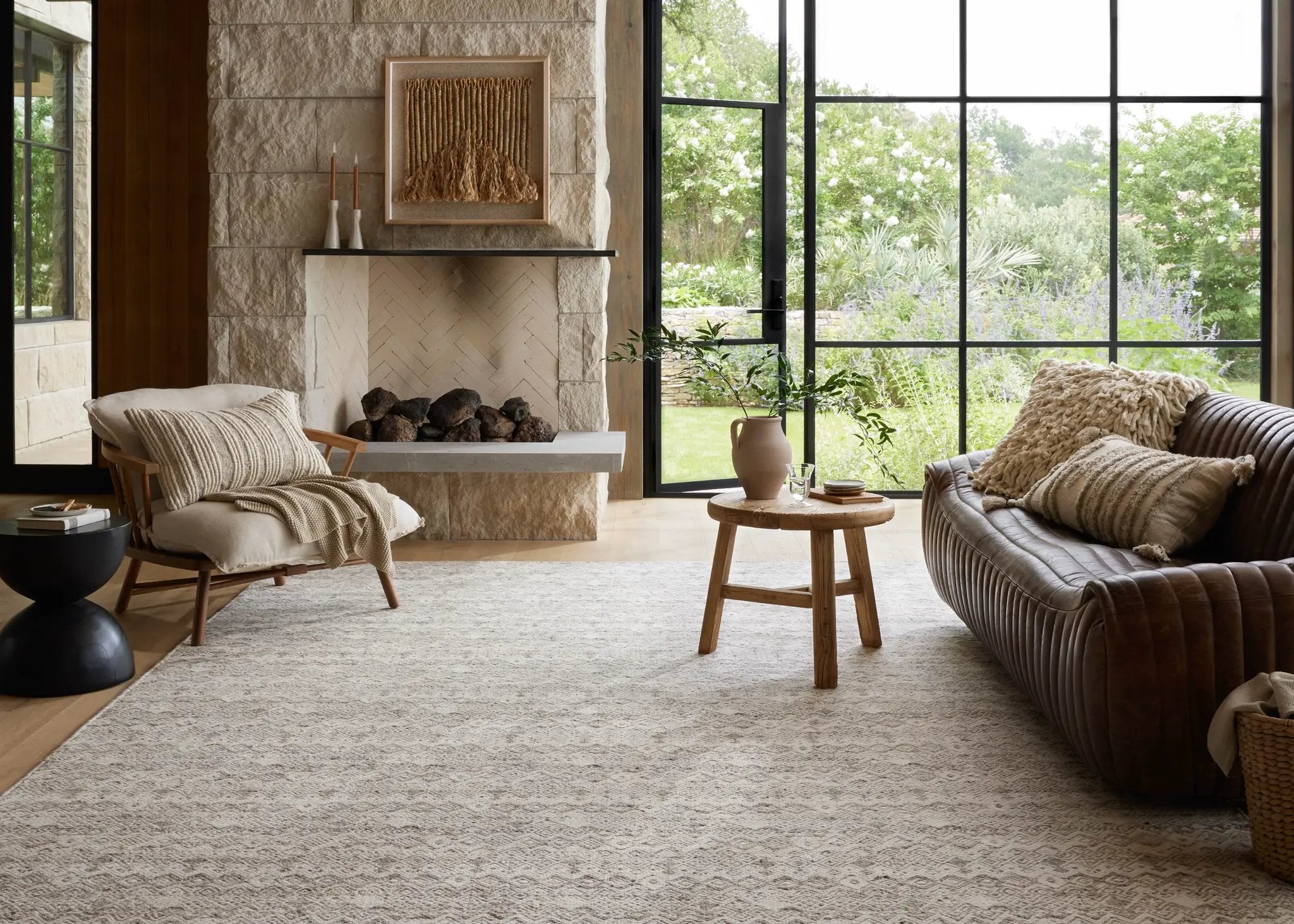 Raven RAV-03 Dove / Ivory Area Rug by Loloi