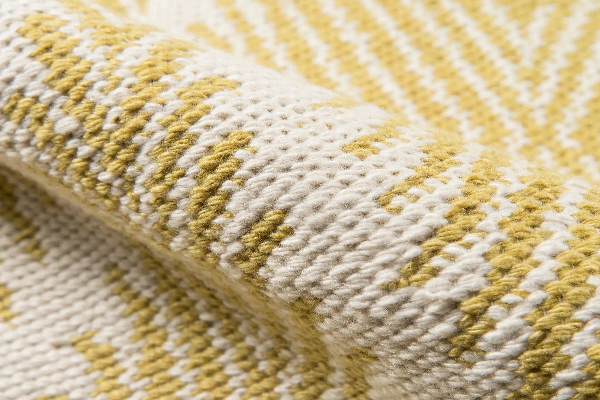 River RIV-1 (Beacon) Citron Area Rug by Erin Gates by Momeni