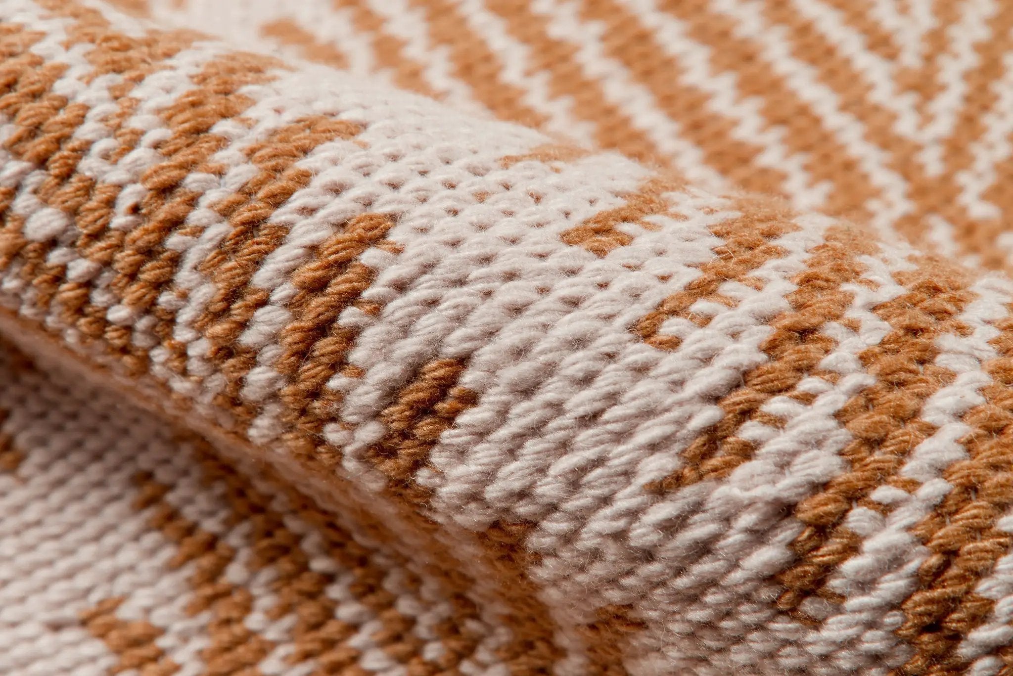 River RIV-1 (Beacon) Orange Area Rug by Erin Gates by Momeni