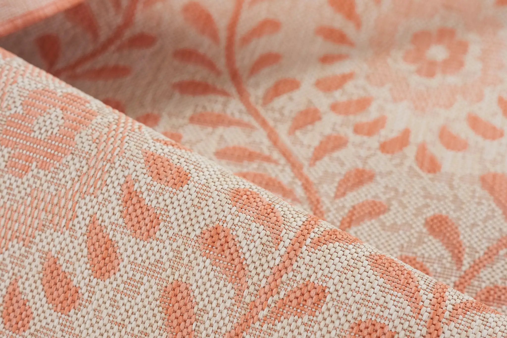 Riviera RV-09 Coral Area Rug by Momeni