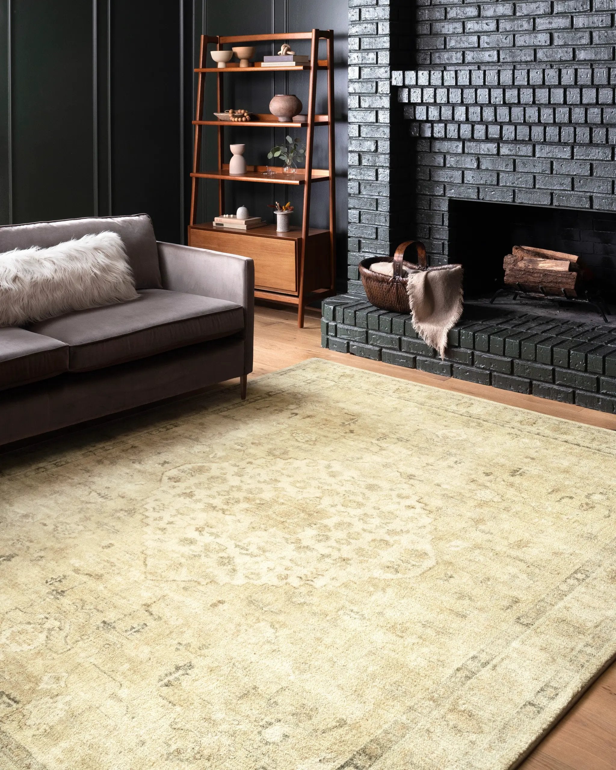 Rosette ROS-05 Sand / Ivory Area Rug by Loloi