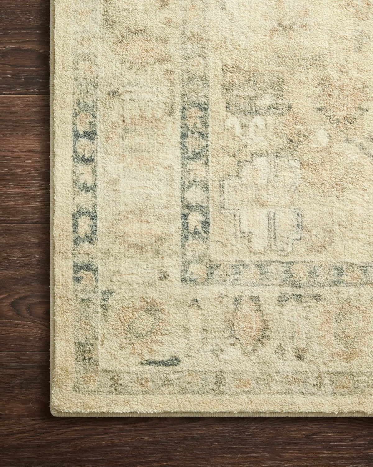 Rosette ROS-05 Sand / Ivory Area Rug by Loloi
