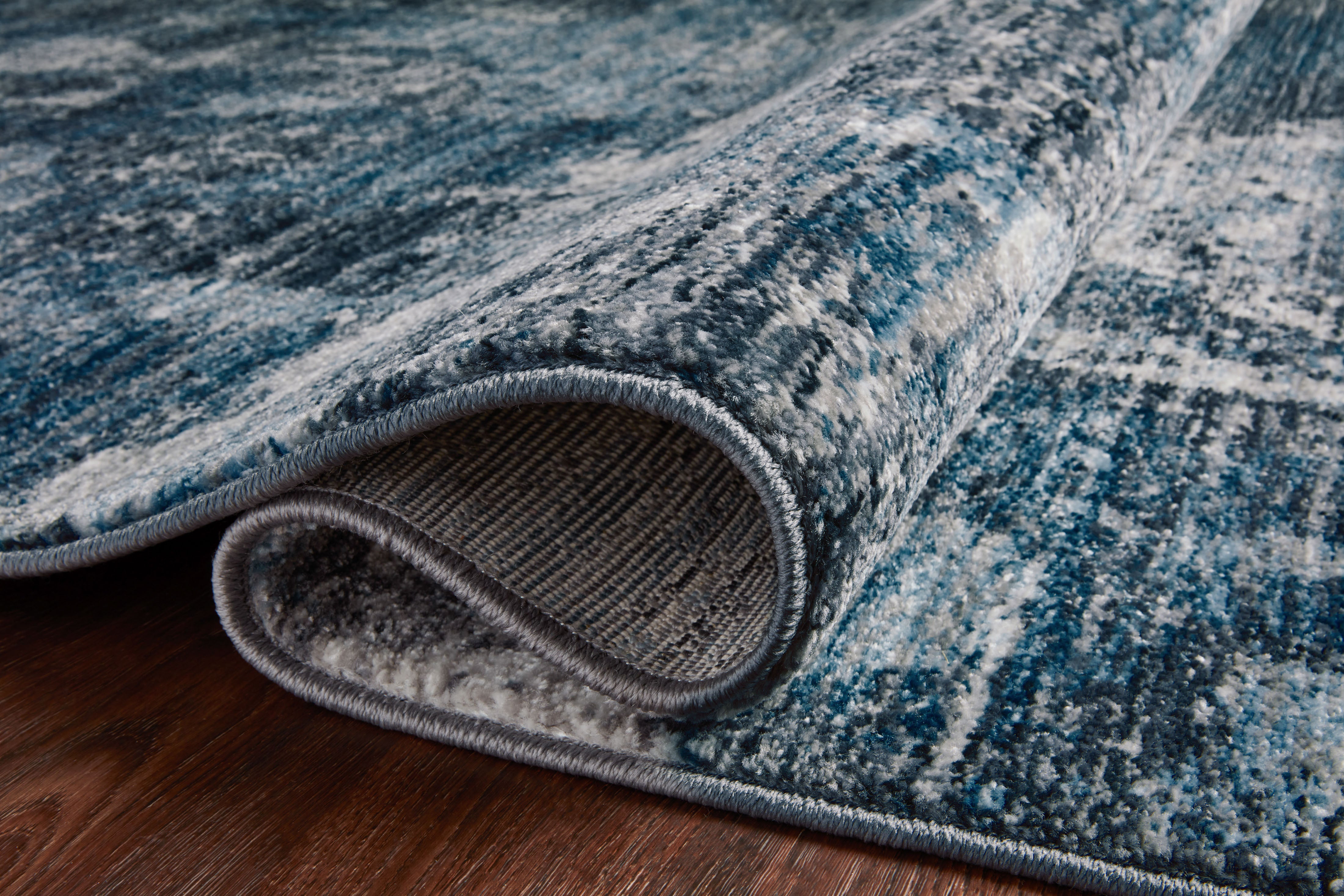 Samra SAM 05 dove sky area rug with light neutral tones, soft polypropylene rug for bright modern interiors