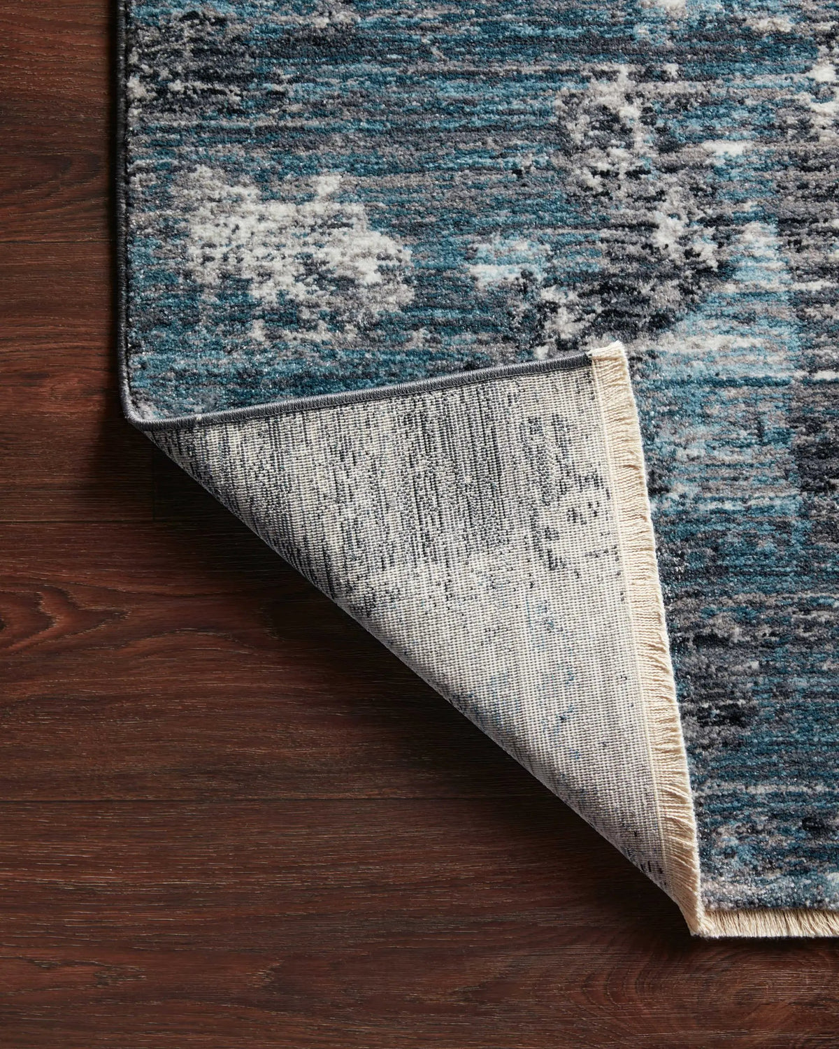 Samra SAM-05 Dove / Sky Area Rug by Loloi