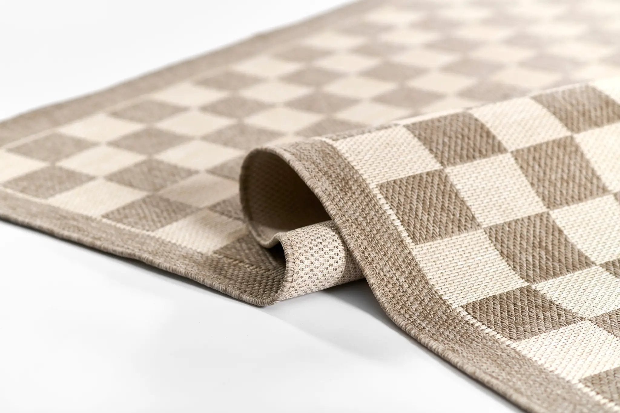 Saybrook SAY-3 (Checkered) Gray Area Rug by Erin Gates by Momeni