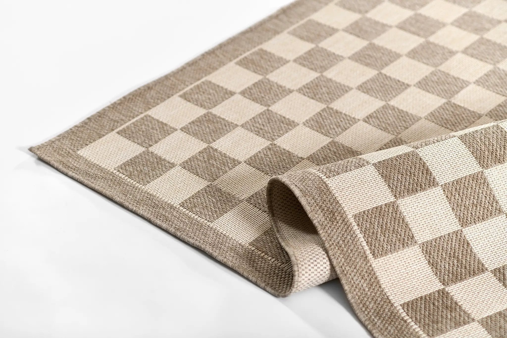 Saybrook SAY-3 (Checkered) Gray Area Rug by Erin Gates by Momeni
