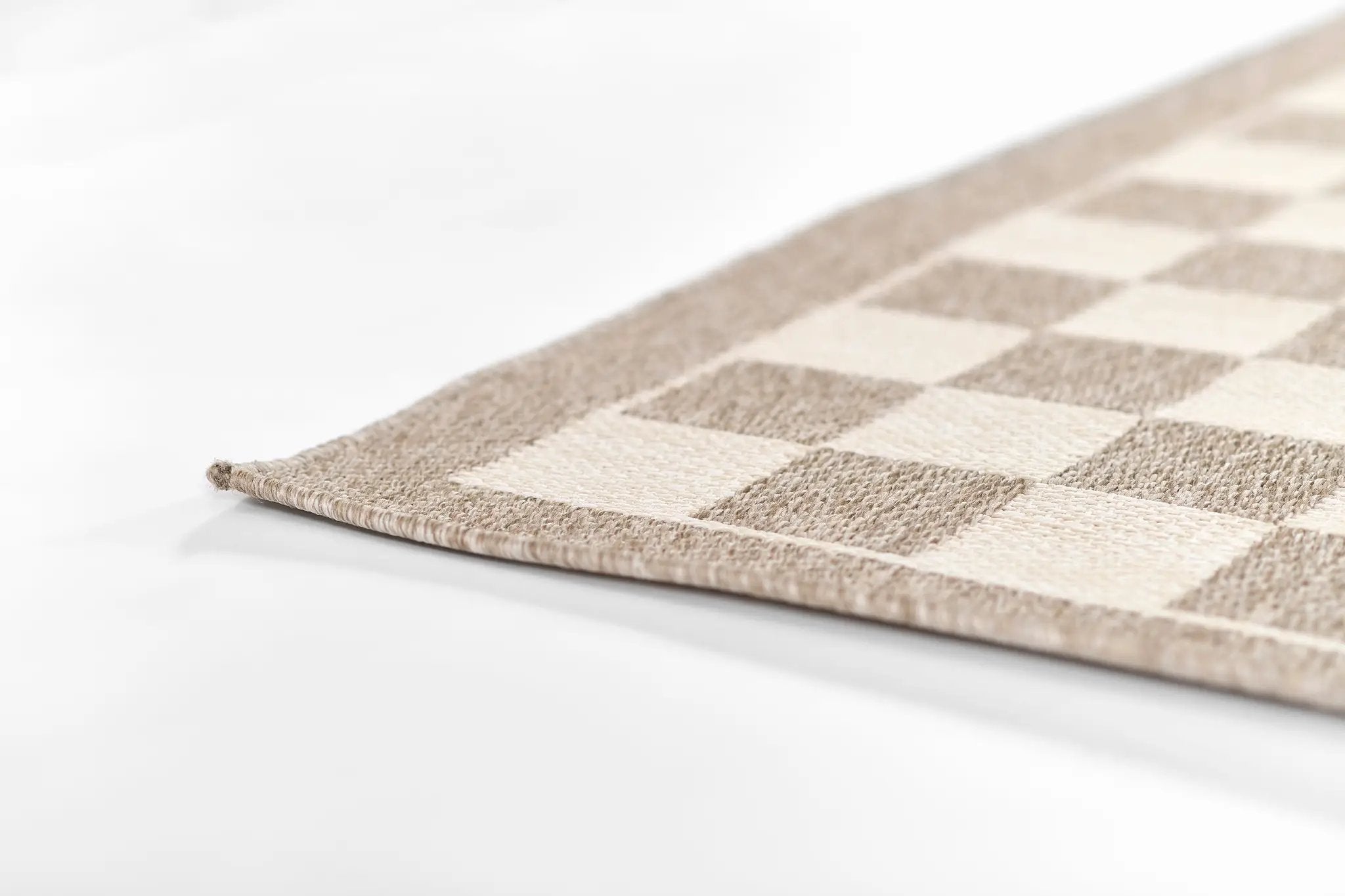 Saybrook SAY-3 (Checkered) Gray Area Rug by Erin Gates by Momeni