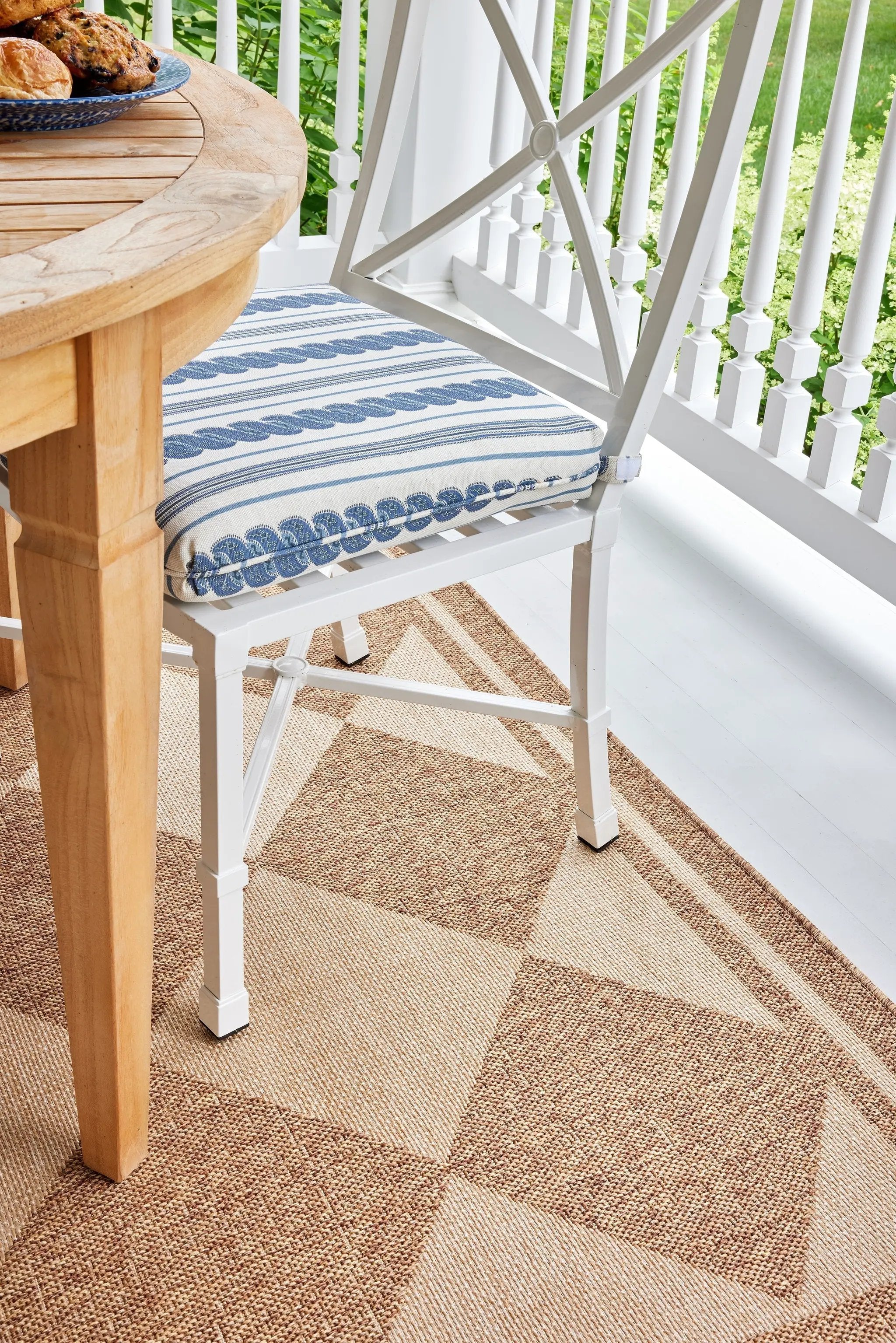 Saybrook SAY-4 (Diamond) Natural Area Rug by Erin Gates by Momeni