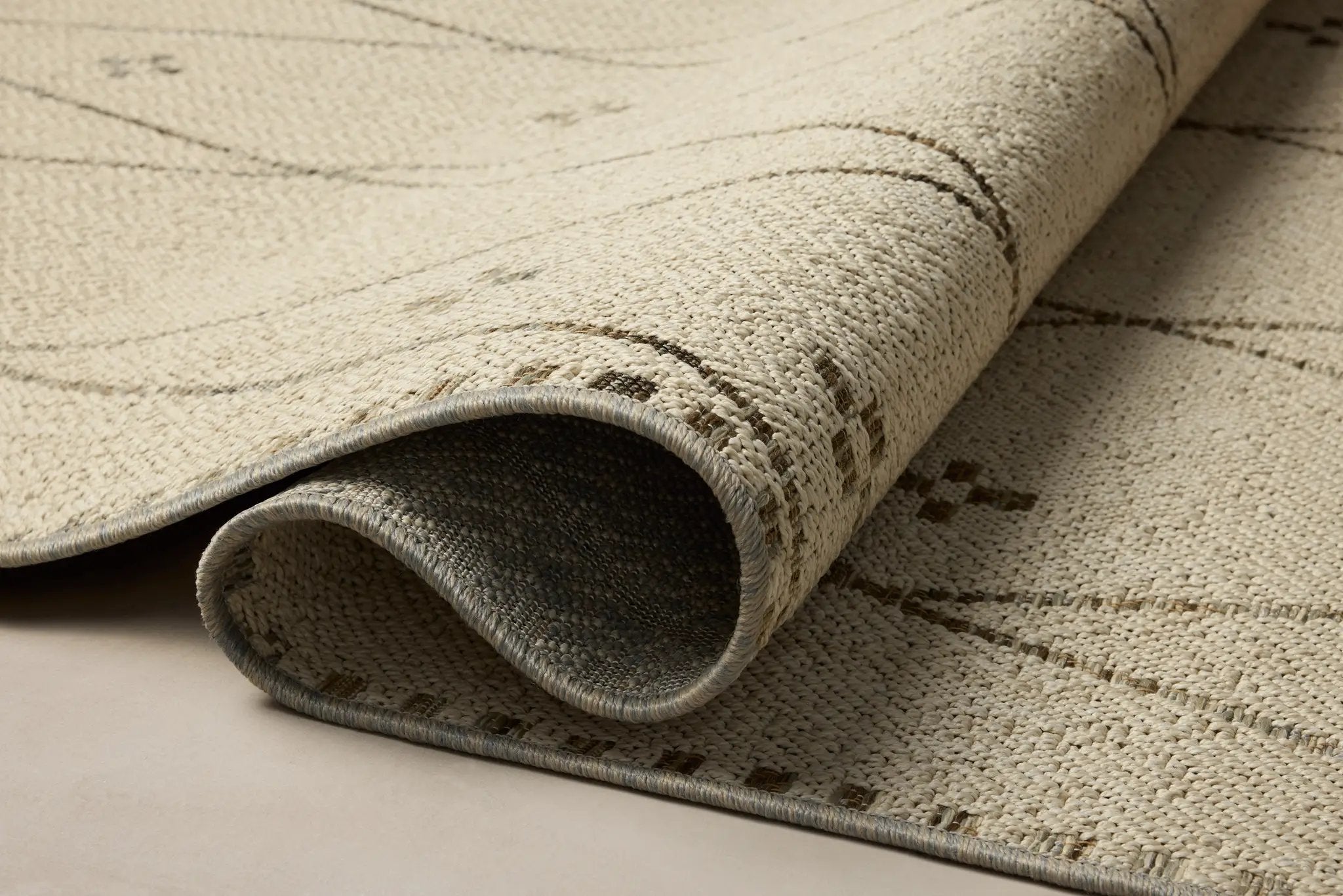 Saylor SAY-01 Ivory / Pebble Area Rug by Loloi