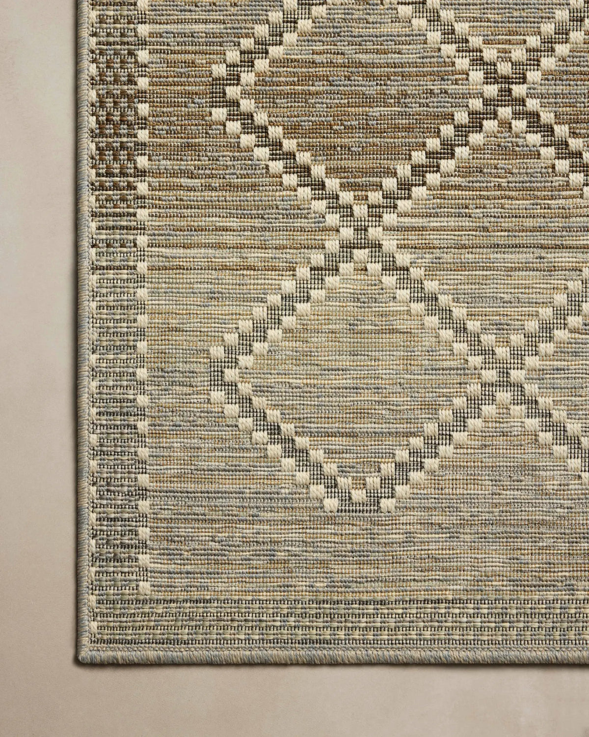 Saylor SAY-04 Stone / Ivory Area Rug by Loloi