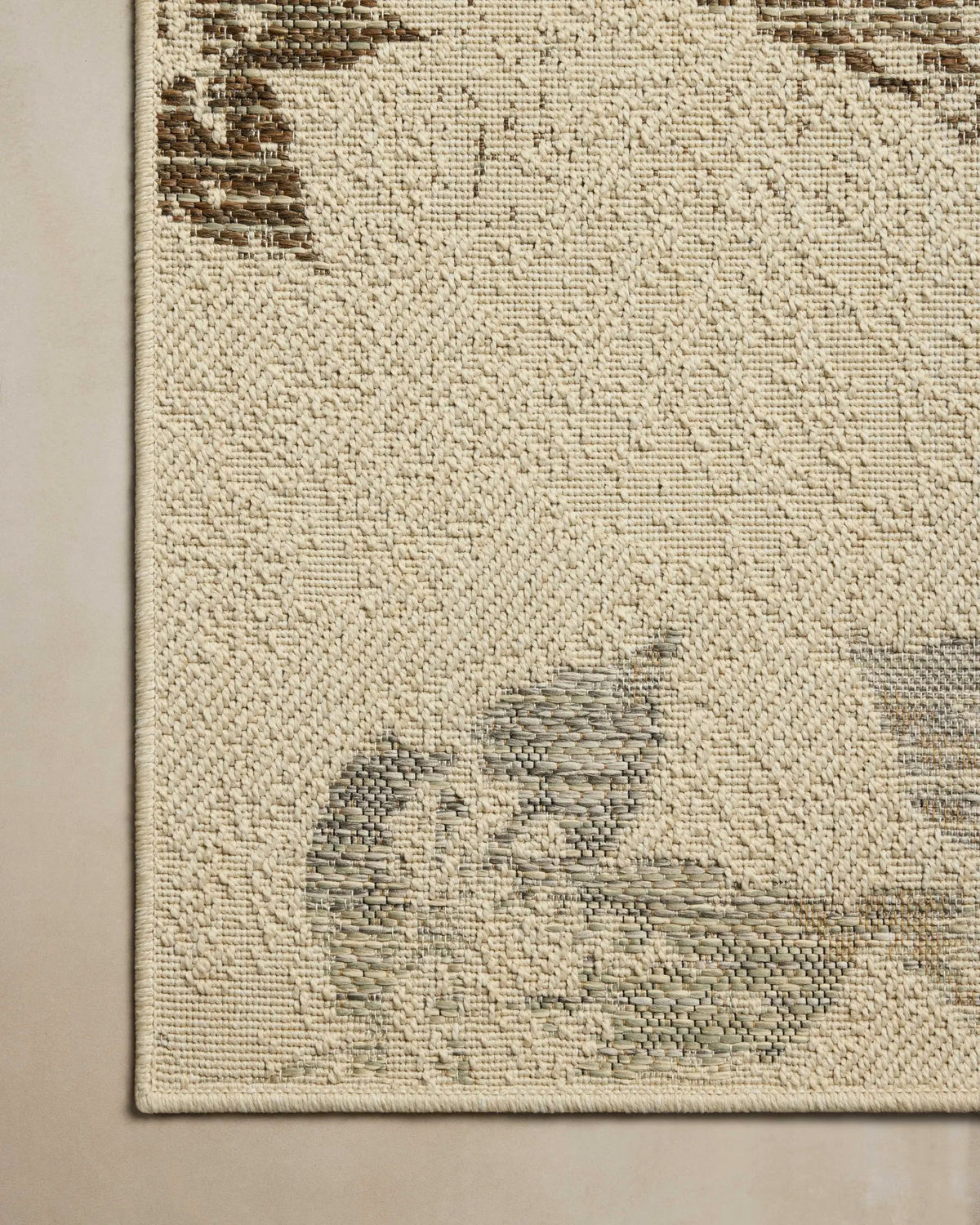 Saylor SAY-06 Ivory / Bark Area Rug by Loloi