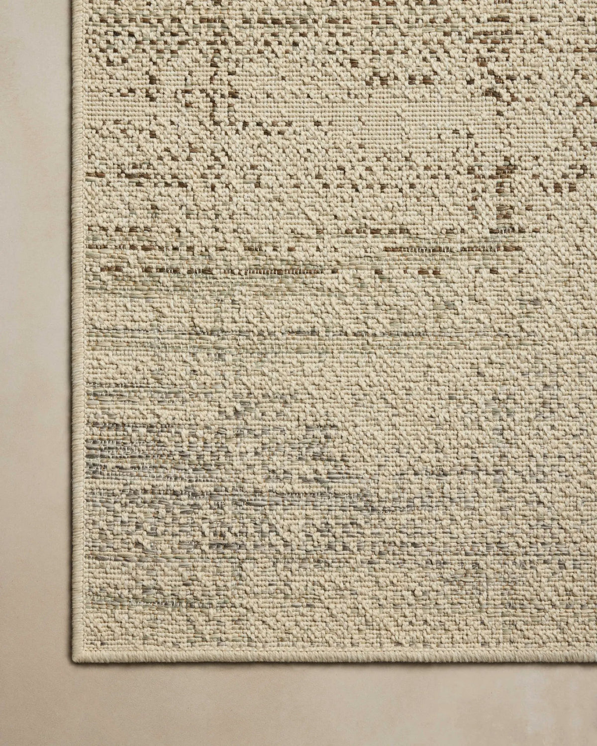 Saylor SAY-07 Ivory / Fog Area Rug by Loloi
