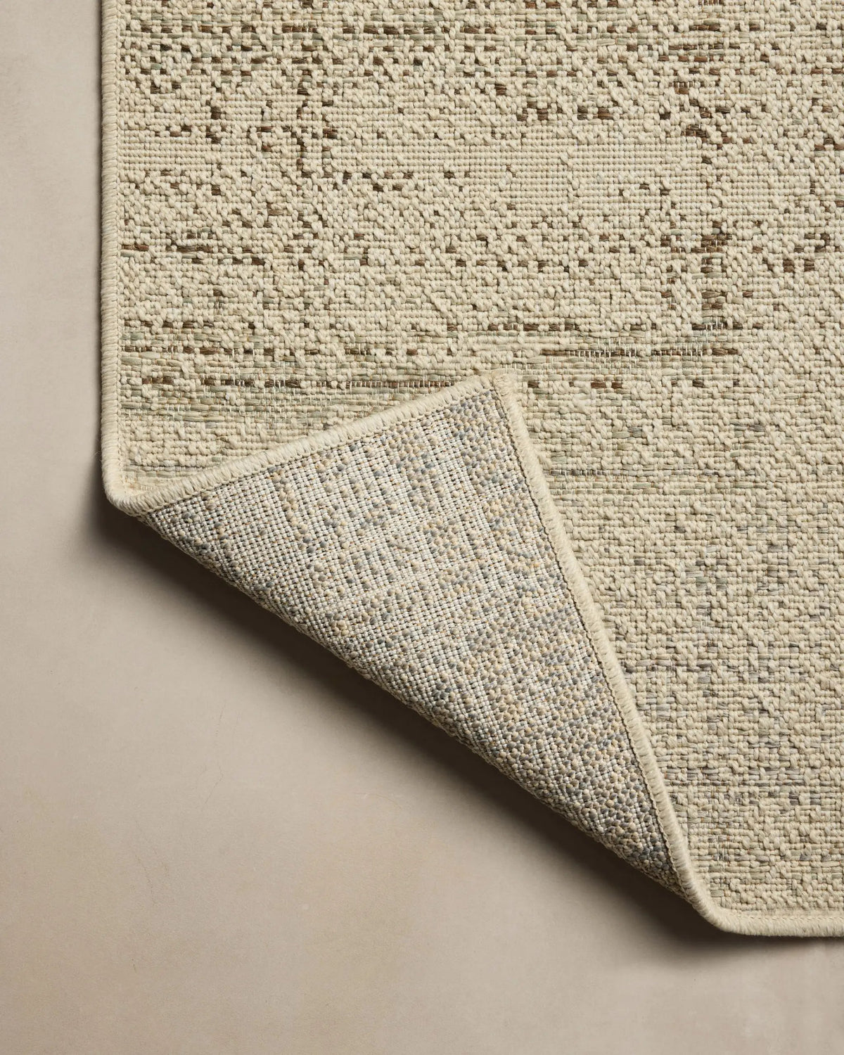Saylor SAY-07 Ivory / Fog Area Rug by Loloi