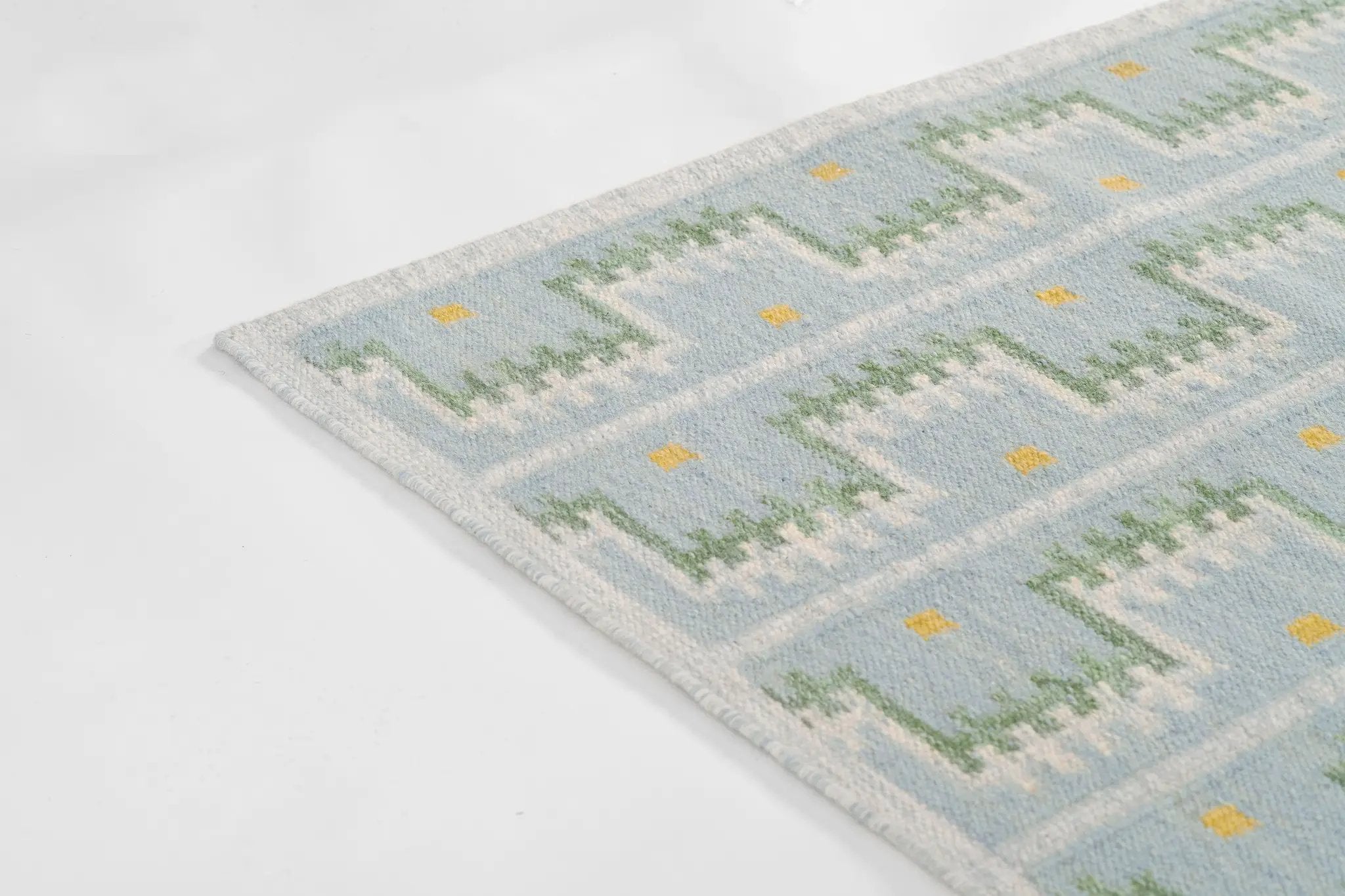 Scandi SCN-1 Blue Area Rug by Momeni