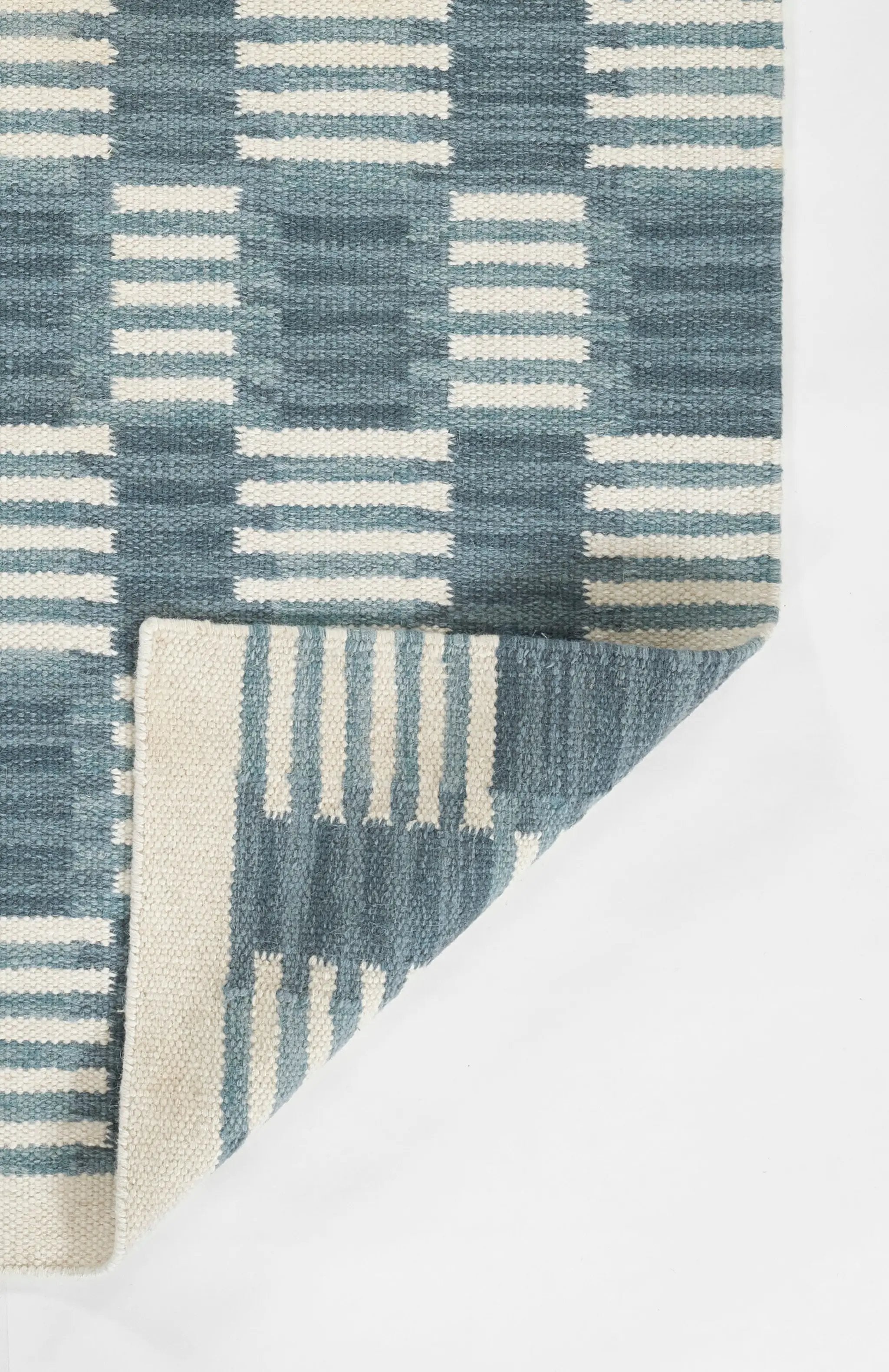 Scandi SCN-3 Blue Area Rug by Momeni