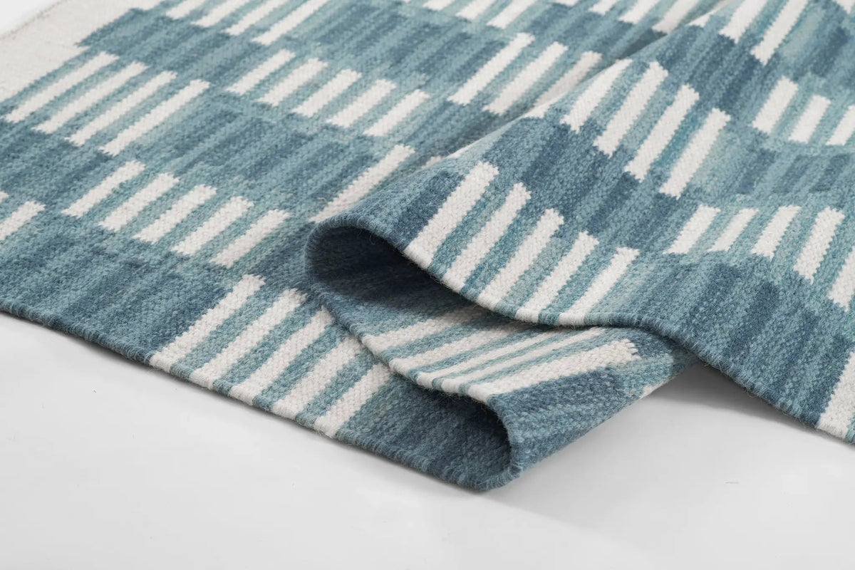 Scandi SCN-3 Blue Area Rug by Momeni