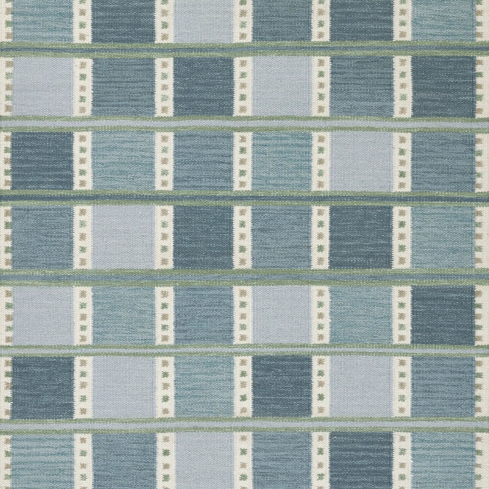Scandi SCN-4 Blue Area Rug by Momeni