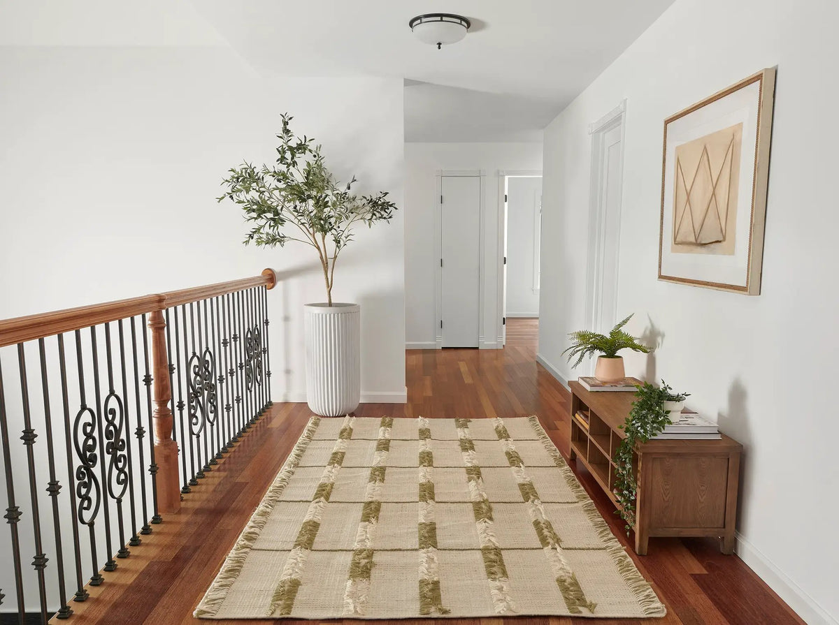 Serena SRN-1 Green Area Rug by Momeni