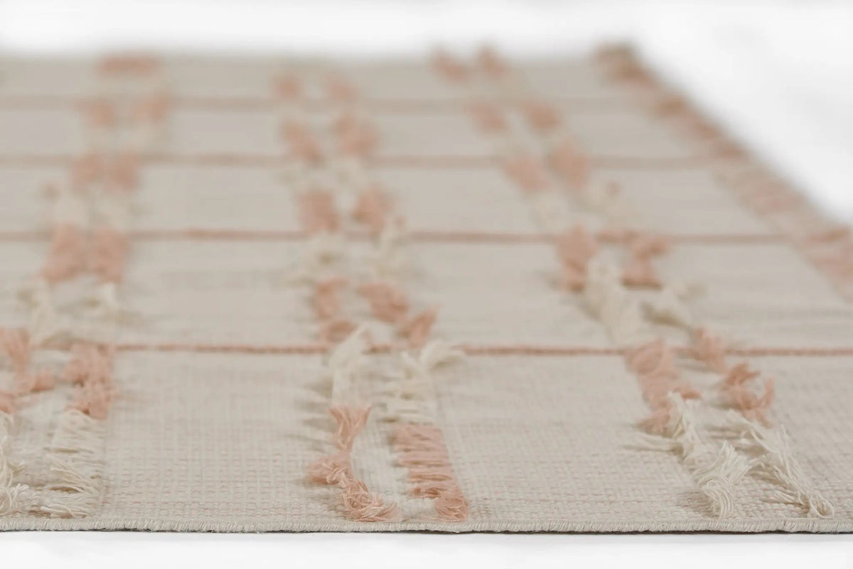 Serena SRN-1 Pink Area Rug by Momeni