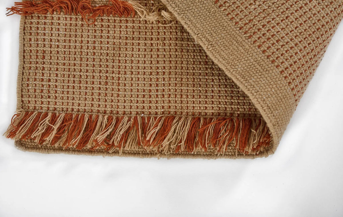 Serena SRN-1 Terracotta Area Rug by Momeni