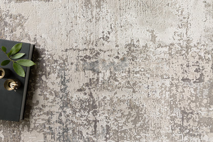 Sienne SIE-03 Ivory/Sand area rug with softly distressed pattern, warm neutral tones, light sheen