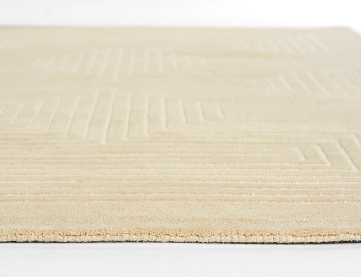 Simba SIM-3 Beige Area Rug by Momeni