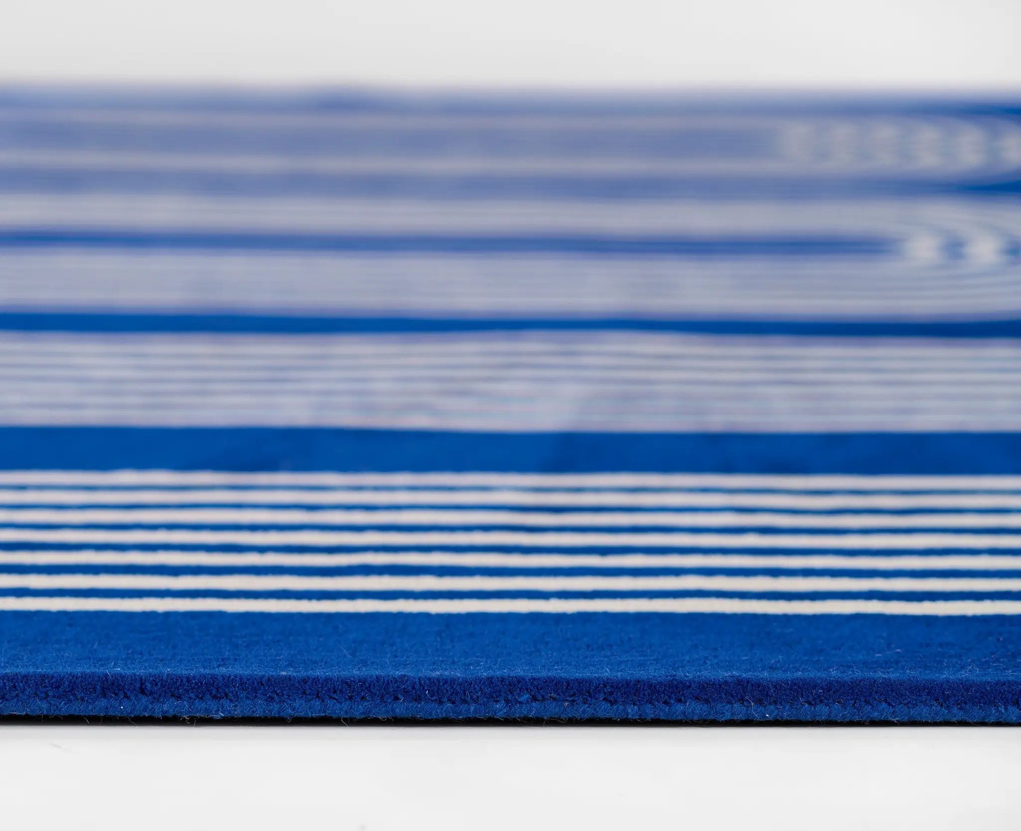 Simba SIM-12 Cobalt Area Rug by Momeni