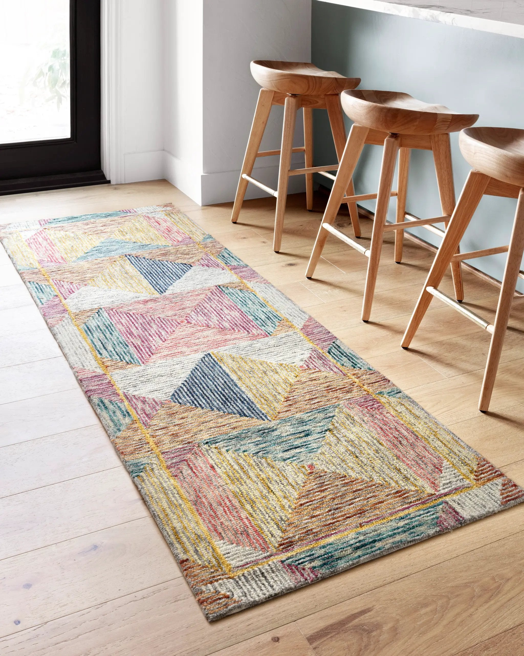 Spectrum SPE-01 Silver / Fiesta Area Rug by Loloi