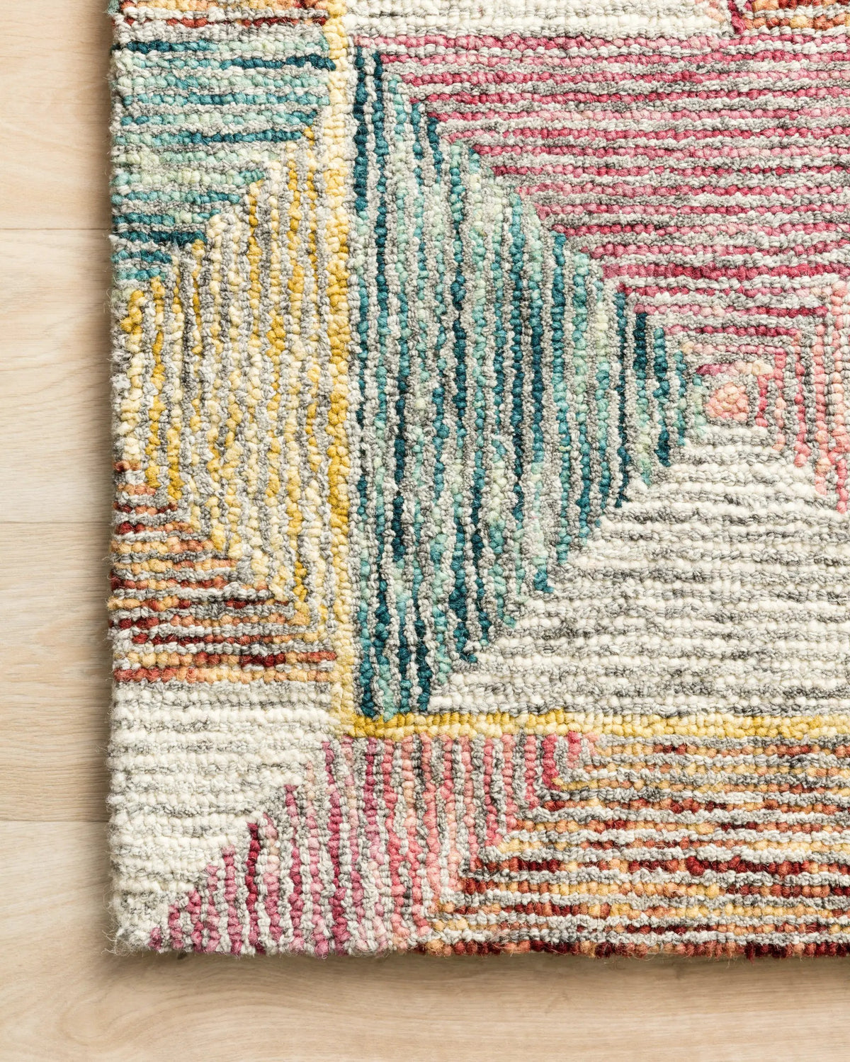 Spectrum SPE-01 Silver / Fiesta Area Rug by Loloi