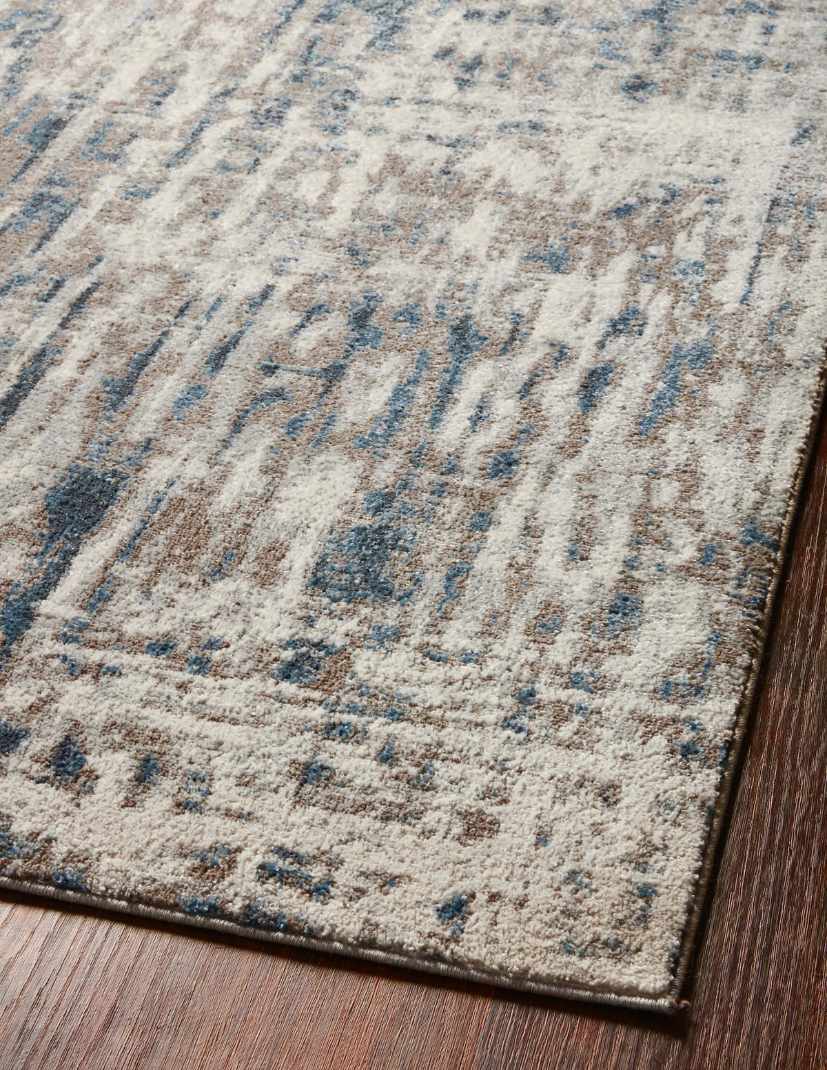 Spirit SPI-02 Stone / Blue Area Rug by Loloi