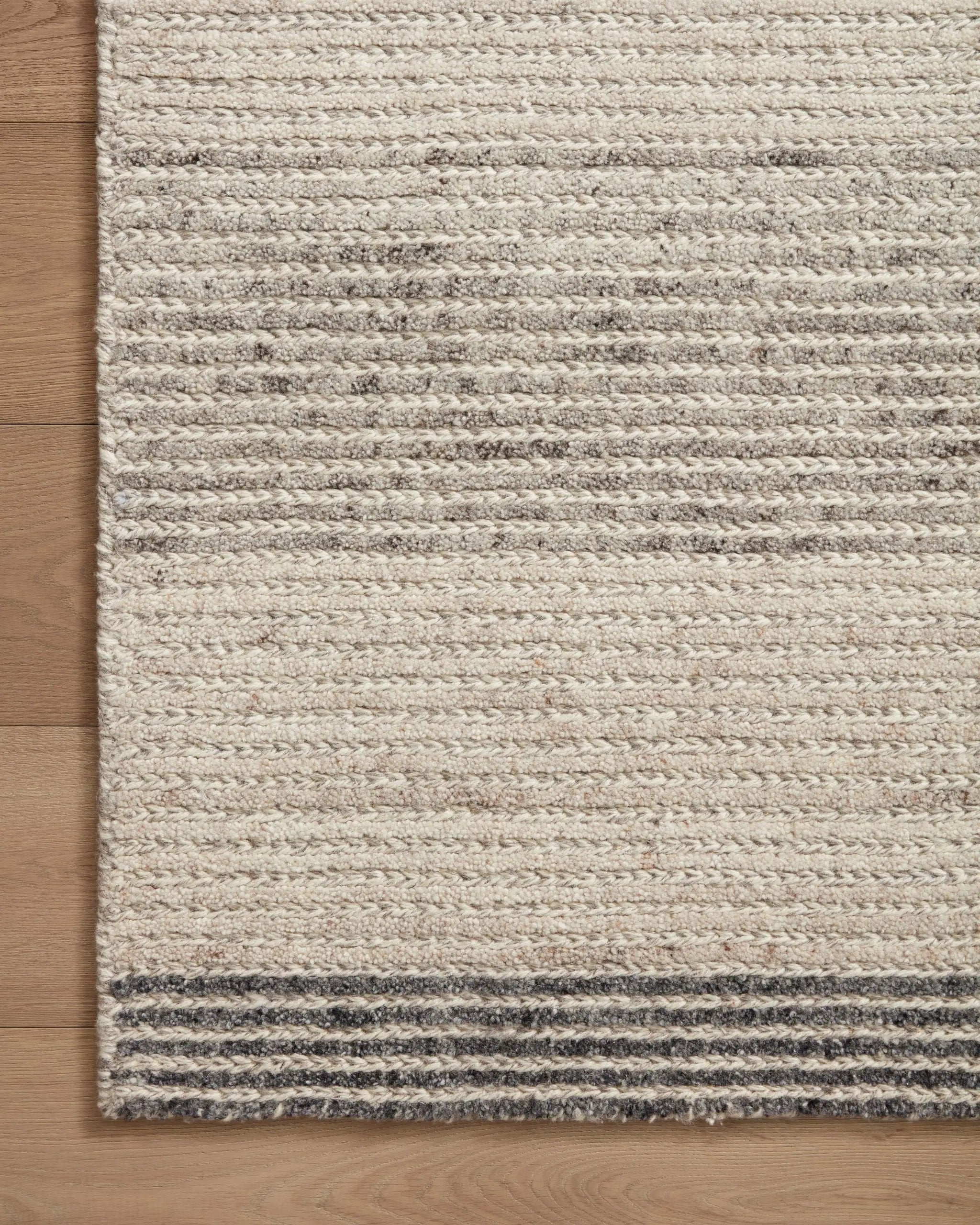 Stiles STI-01 Dove / Ink Area Rug by Loloi