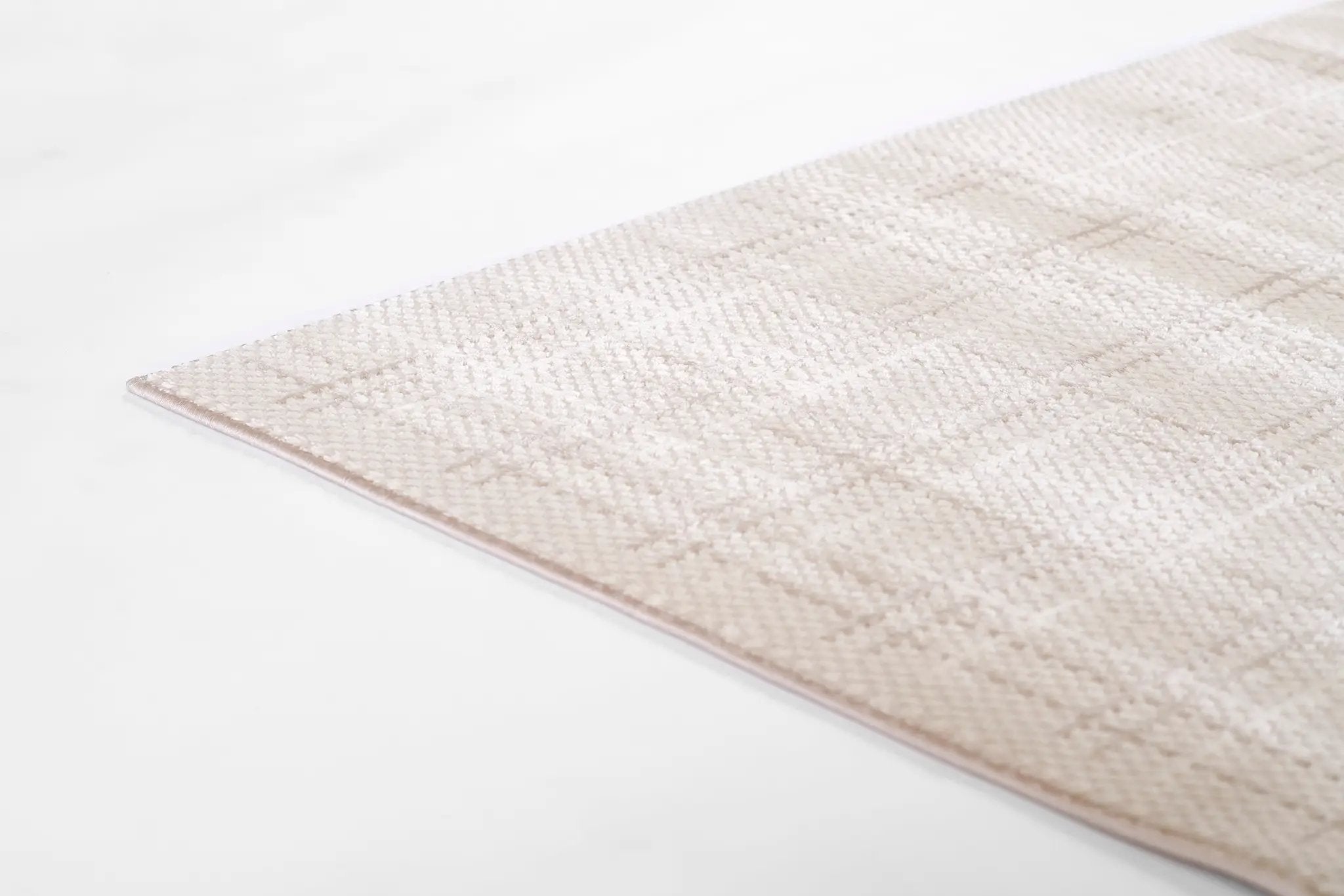 Talia TLI-1 Beige Area Rug by Momeni