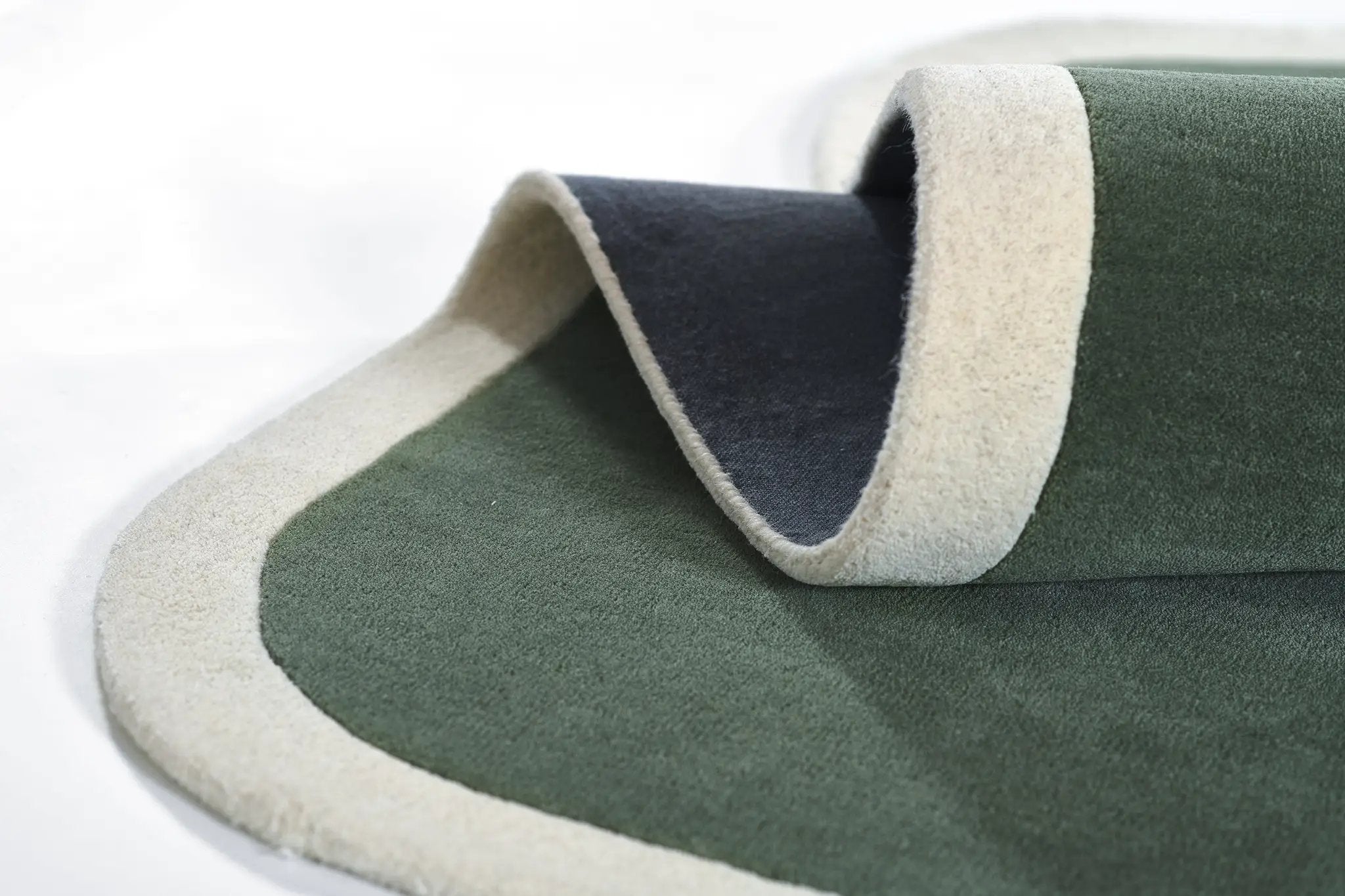 Tallulah TAL-1 Green Area Rug by Novogratz by Momeni