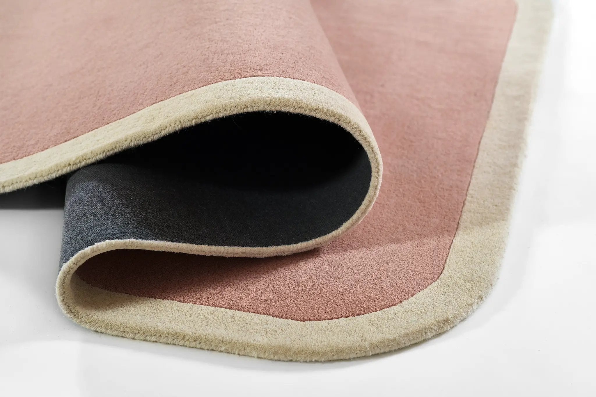 Tallulah TAL-1 Pink Area Rug by Novogratz by Momeni