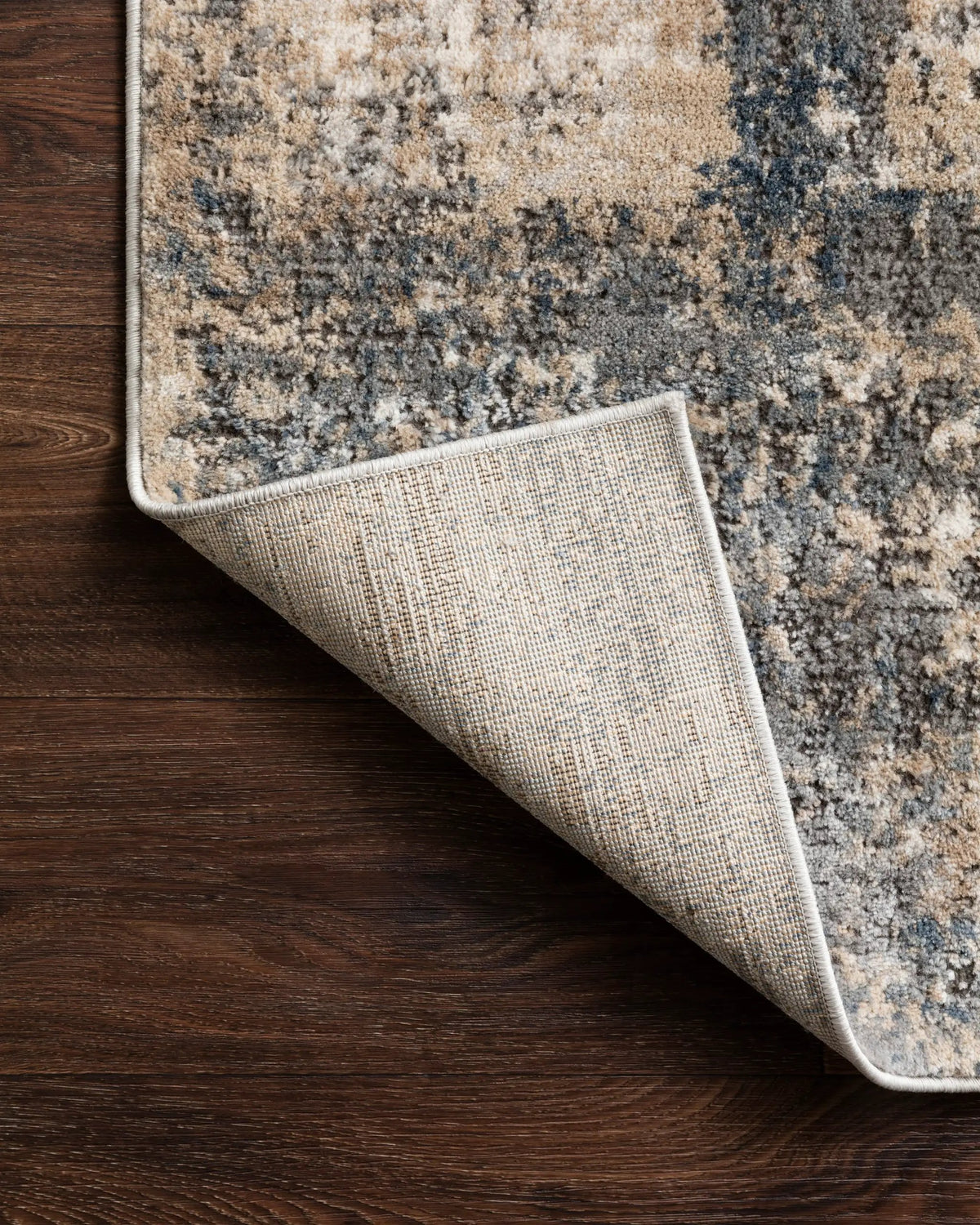 Teagan TEA-08 Ivory / Mist Area Rug by Loloi