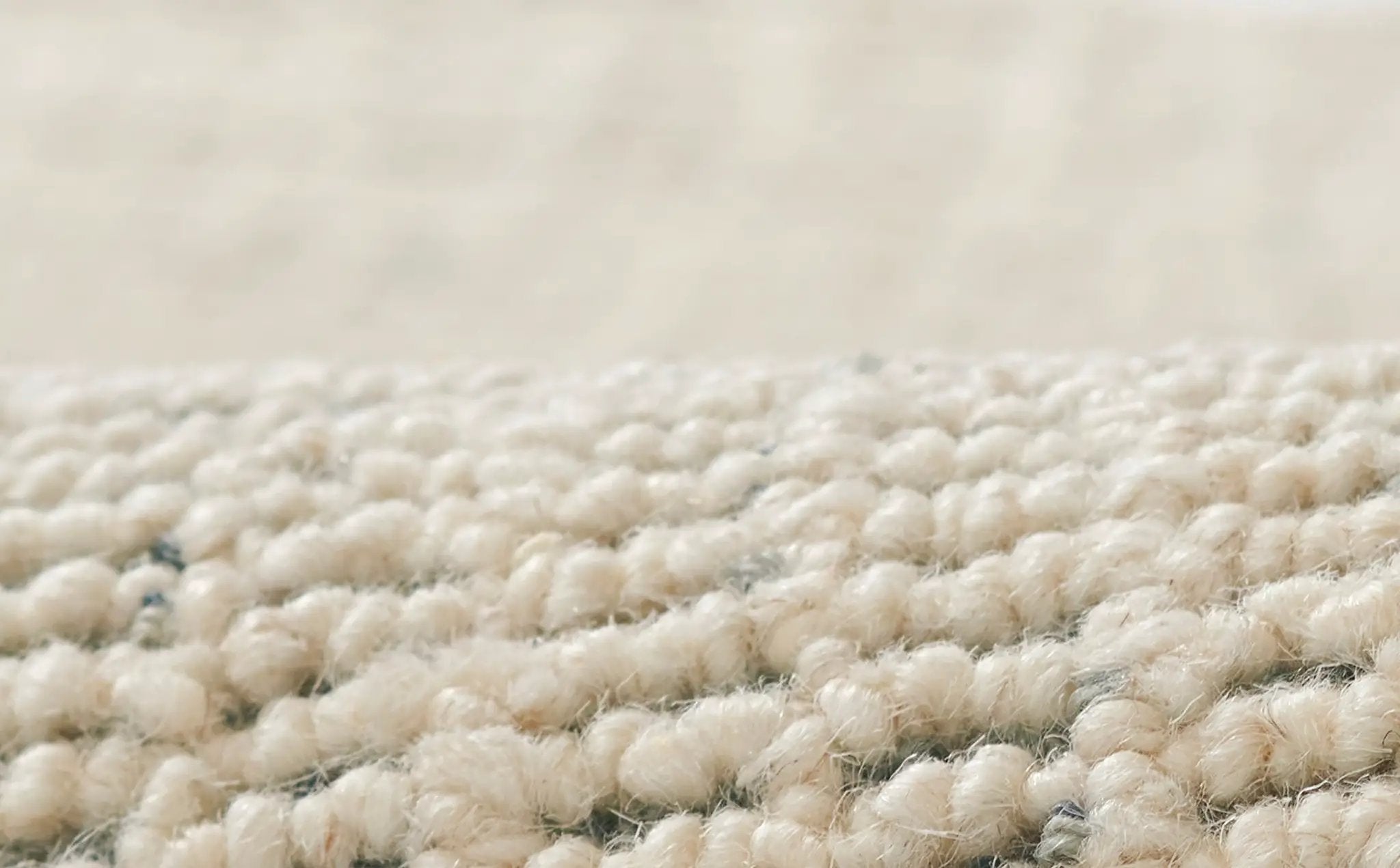 Thomas THM-1 Gray Area Rug by Momeni